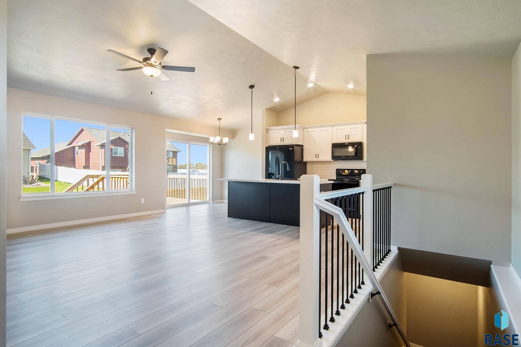 Sioux Falls, SD 57107,6821 W 5th St