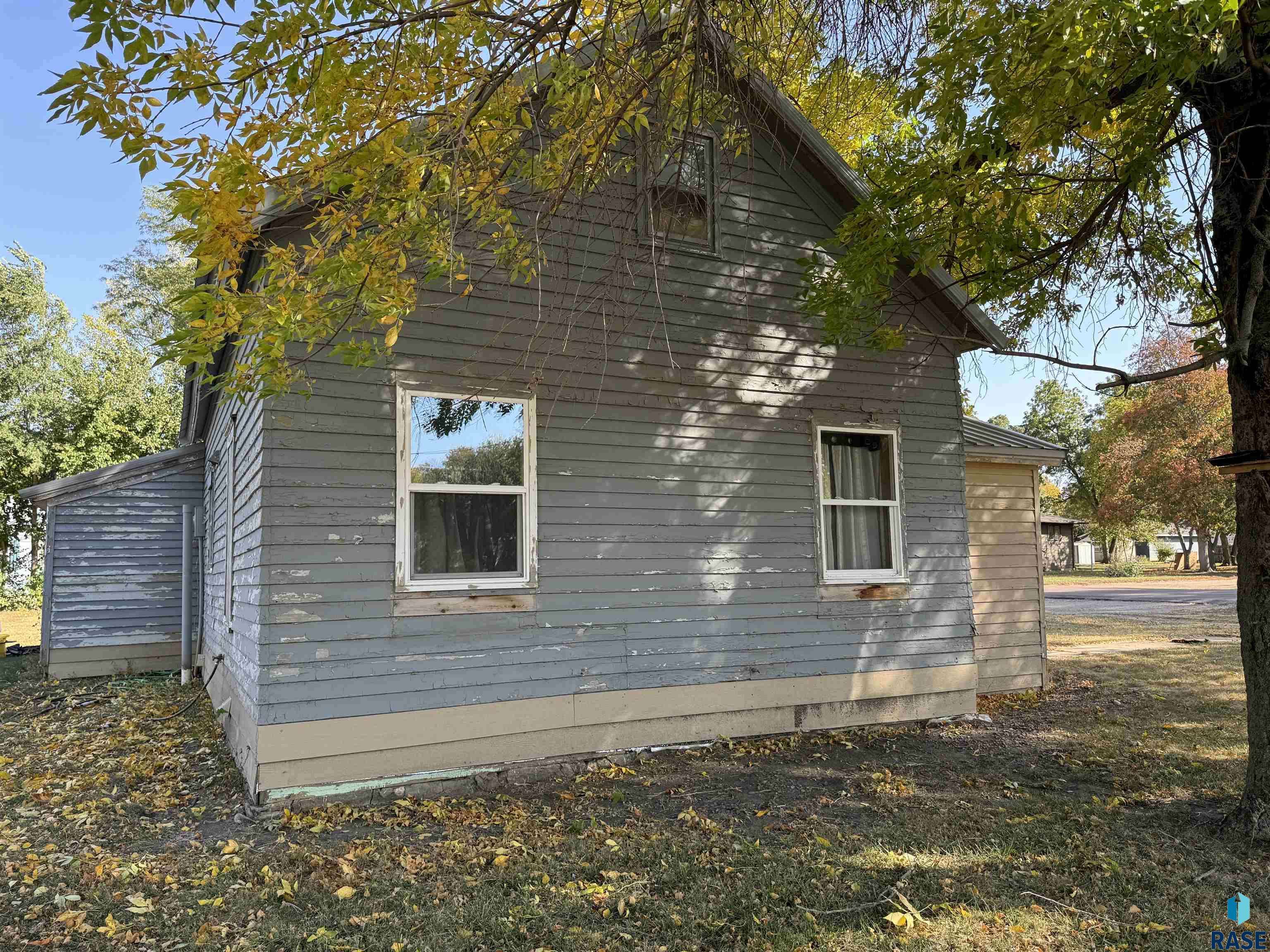 Freeman, SD 57029,300 E 2nd St