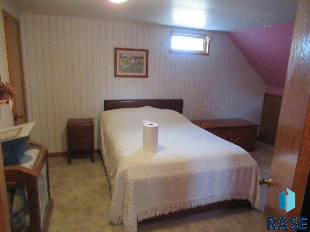 Adrian, MN 56110,11388 250th St