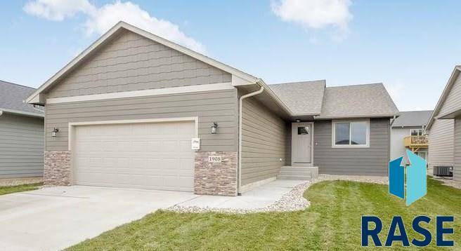 Sioux Falls, SD 57110,1908 N Concord Dr
