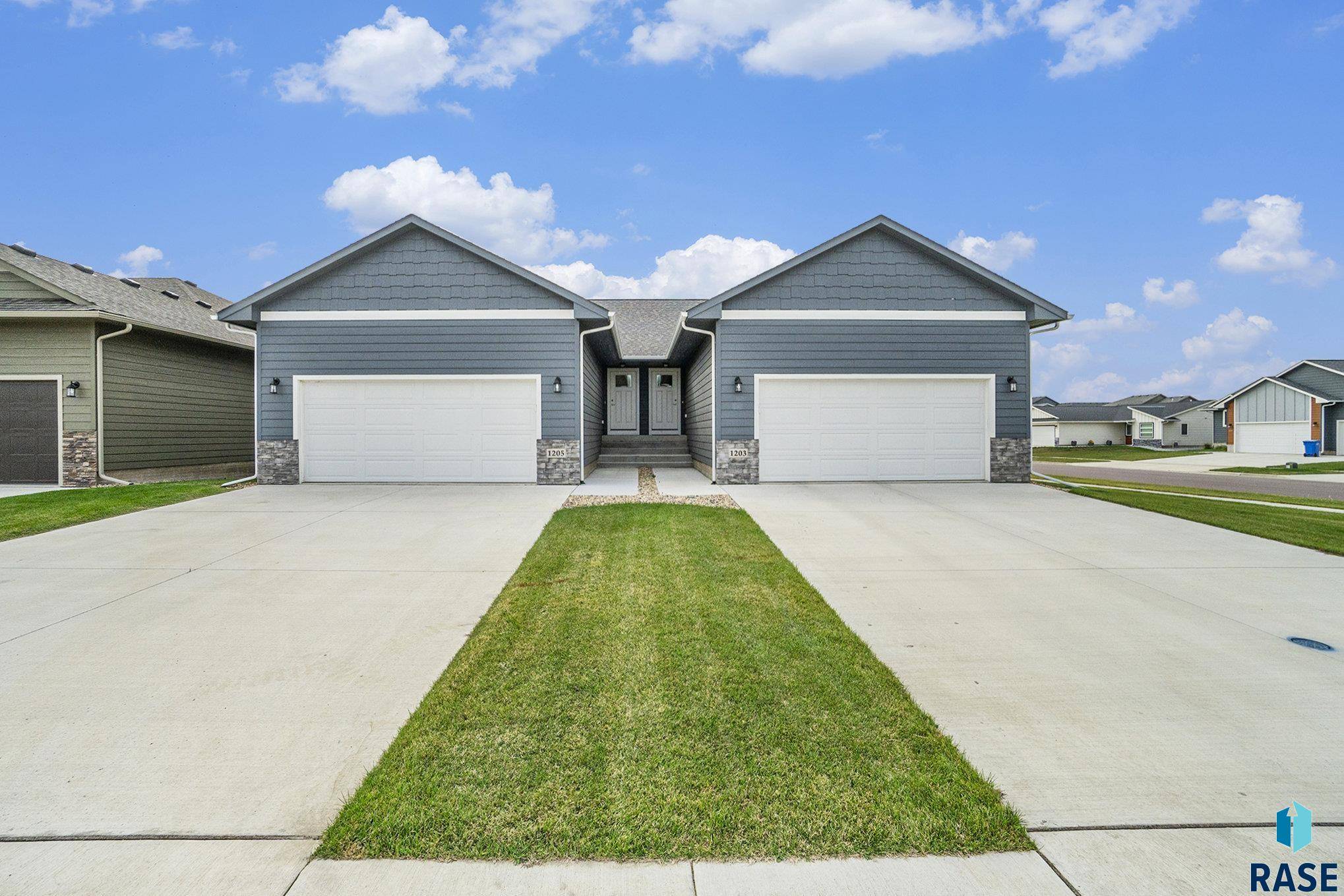 Madison, SD 57042,1205 NE 11th St