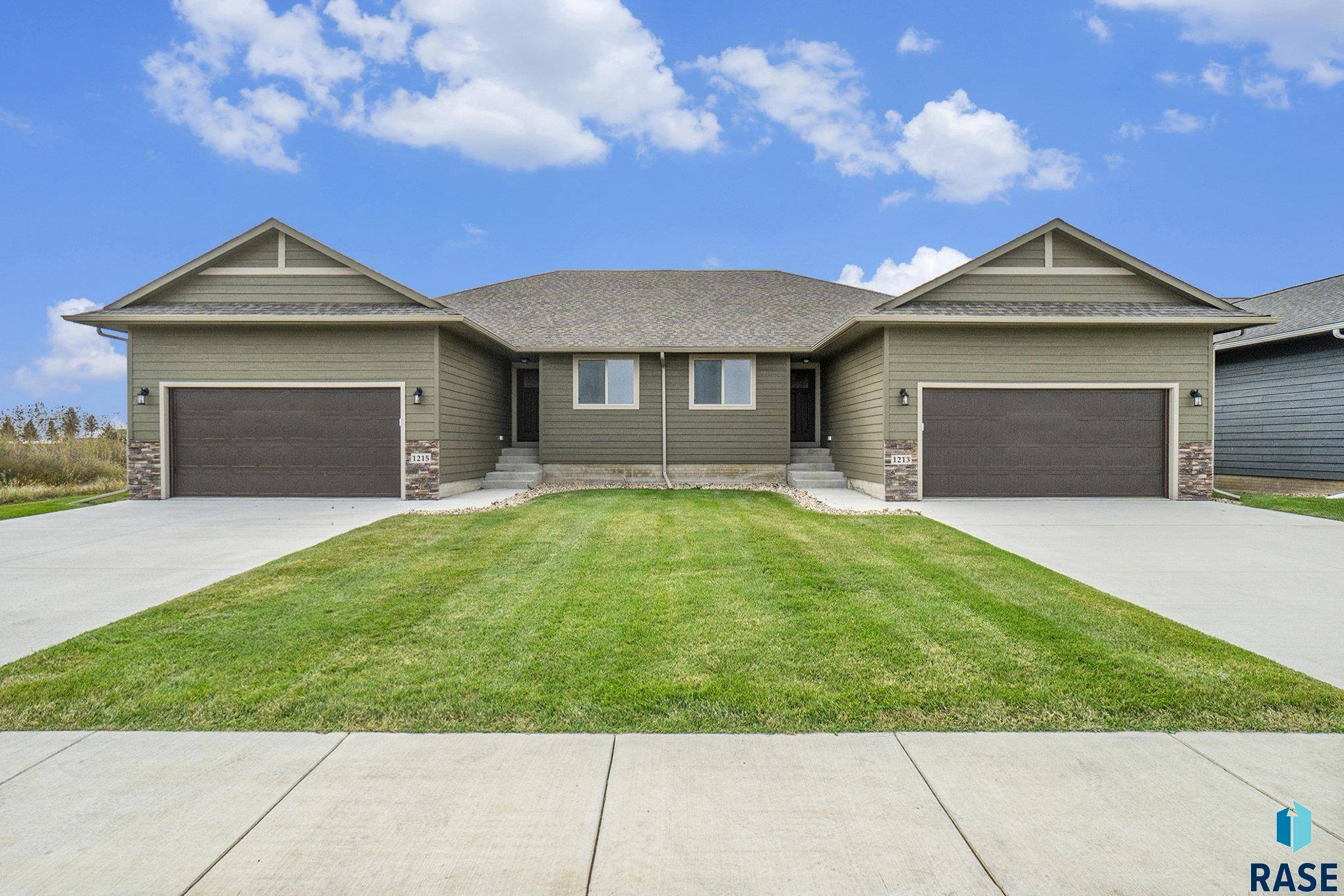 Madison, SD 57042,1213 NE 11th St
