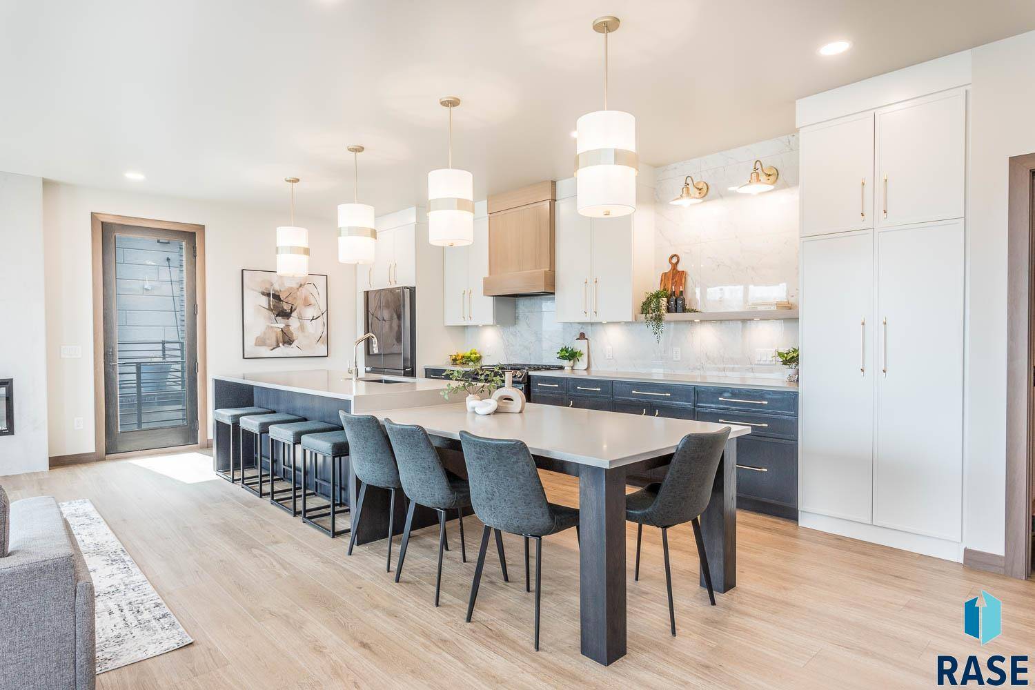 Sioux Falls, SD 57106,2720 S Oriya Pl