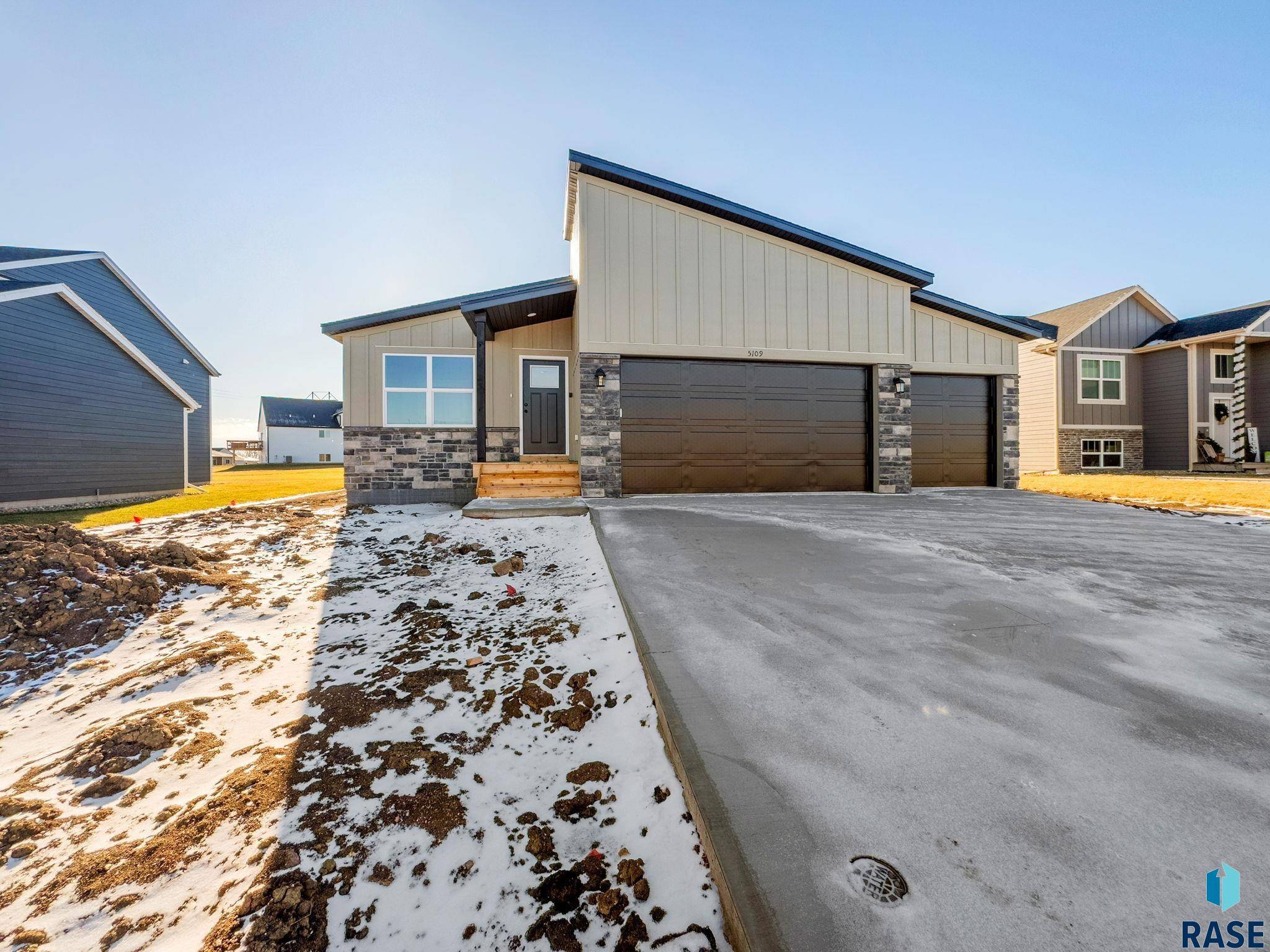 Sioux Falls, SD 57108,5109 E 65th St