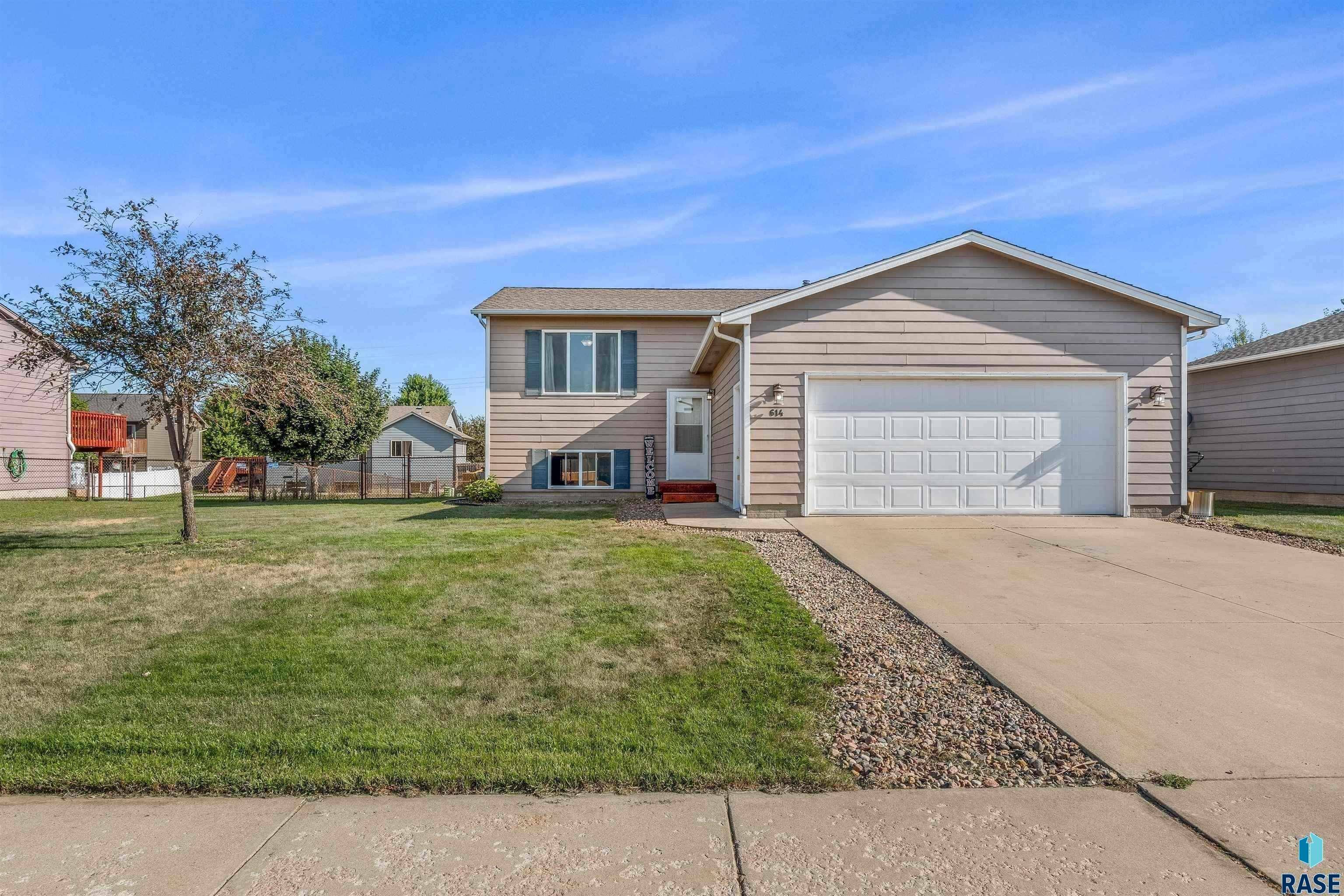 Harrisburg, SD 57032,614 Teddy St