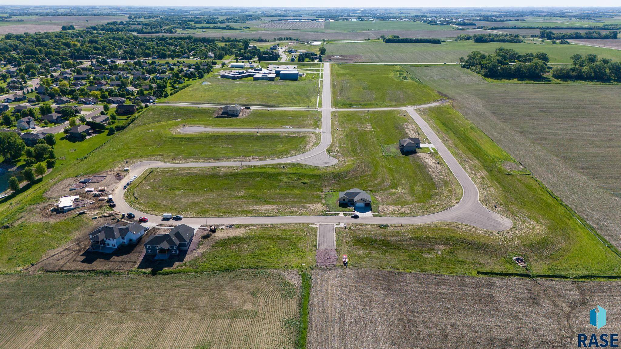 Crooks, SD 57020,24 Willow Trl