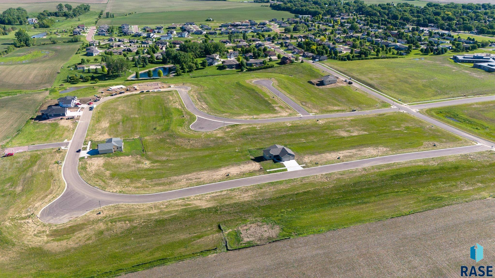 Crooks, SD 57020,27 Willow Trl