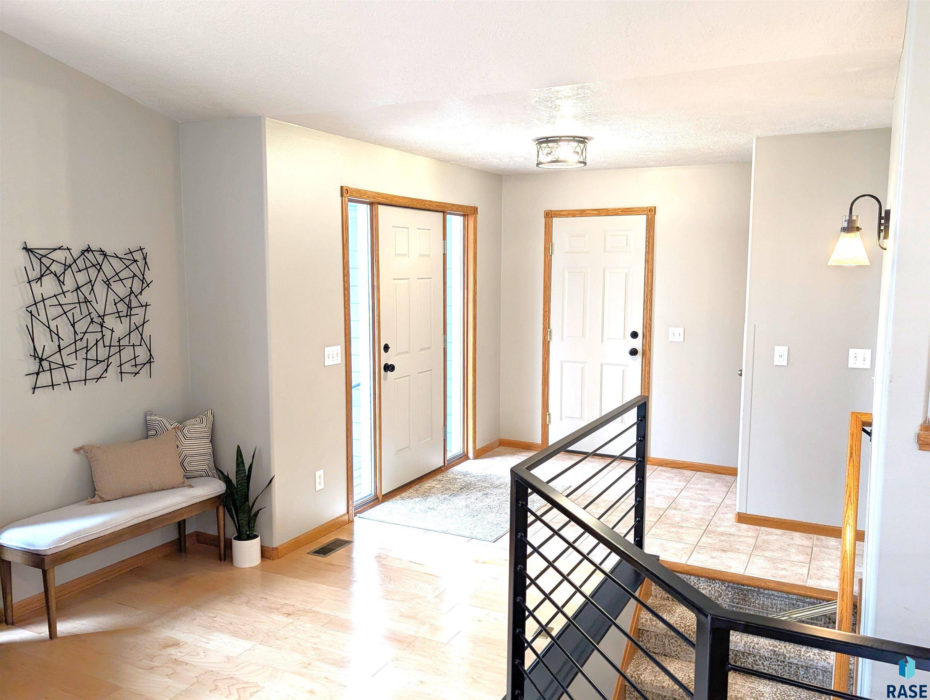 Sioux Falls, SD 57108,2000 E 63rd St