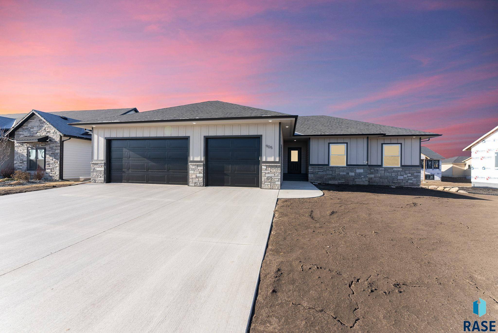 Valley Springs, SD 57068,905 Sundance St