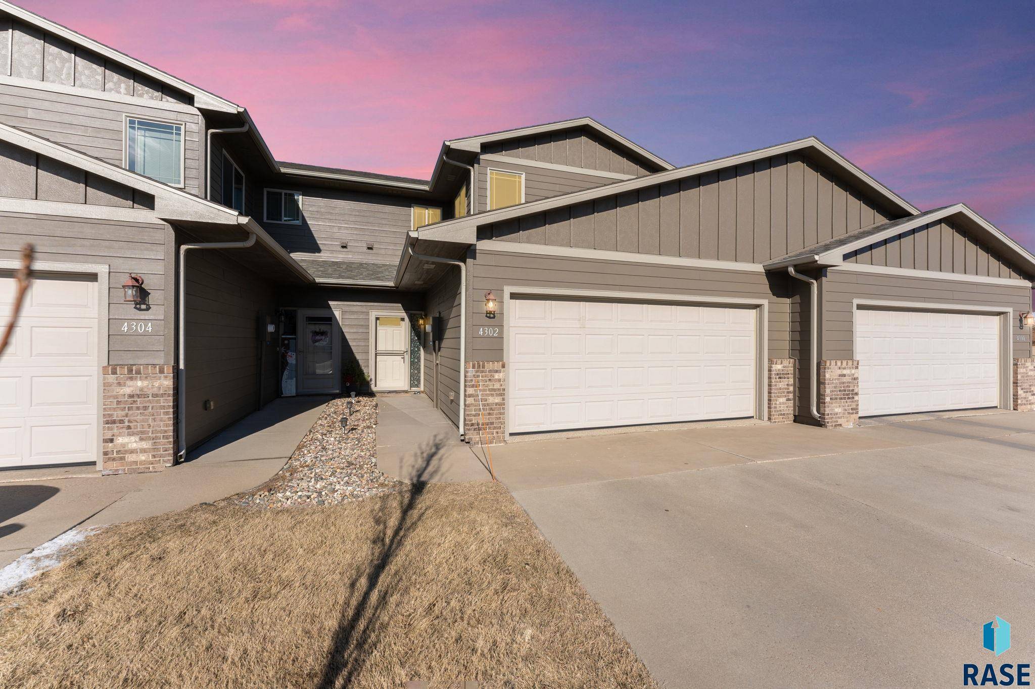 Sioux Falls, SD 57108,4302 W Shipton St