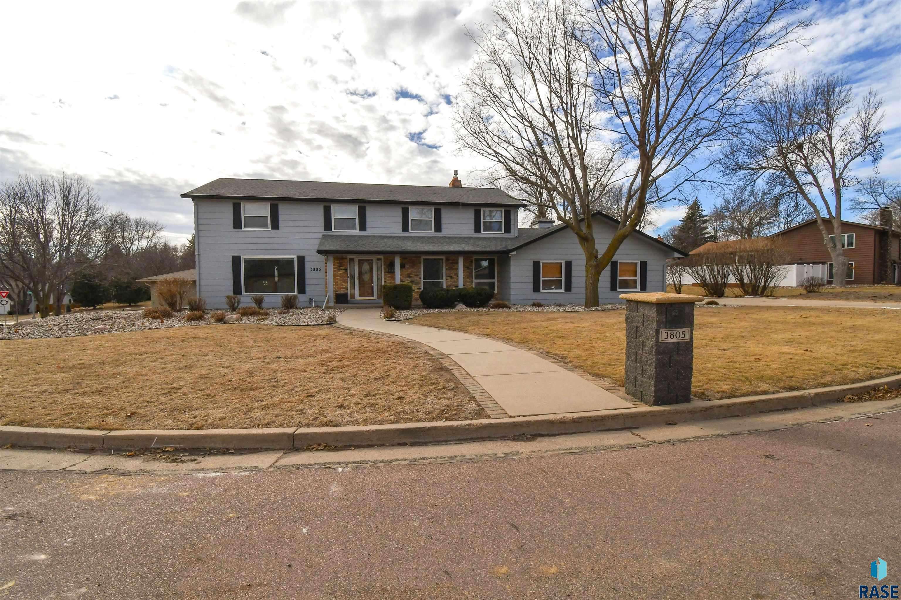 Sioux Falls, SD 57103-4601,3805 S Birchwood Ave