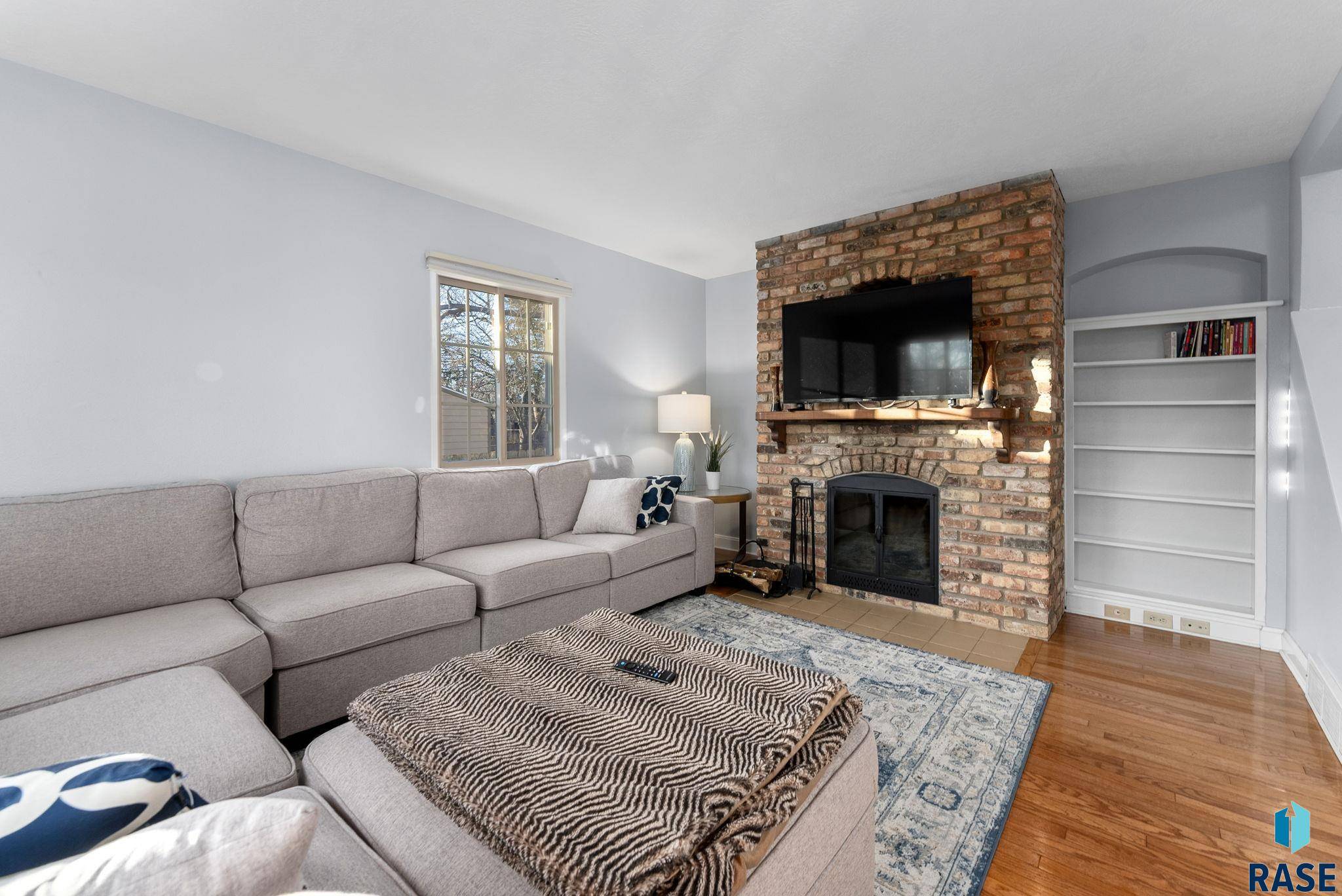 Sioux Falls, SD 57104,1908 W 18th St