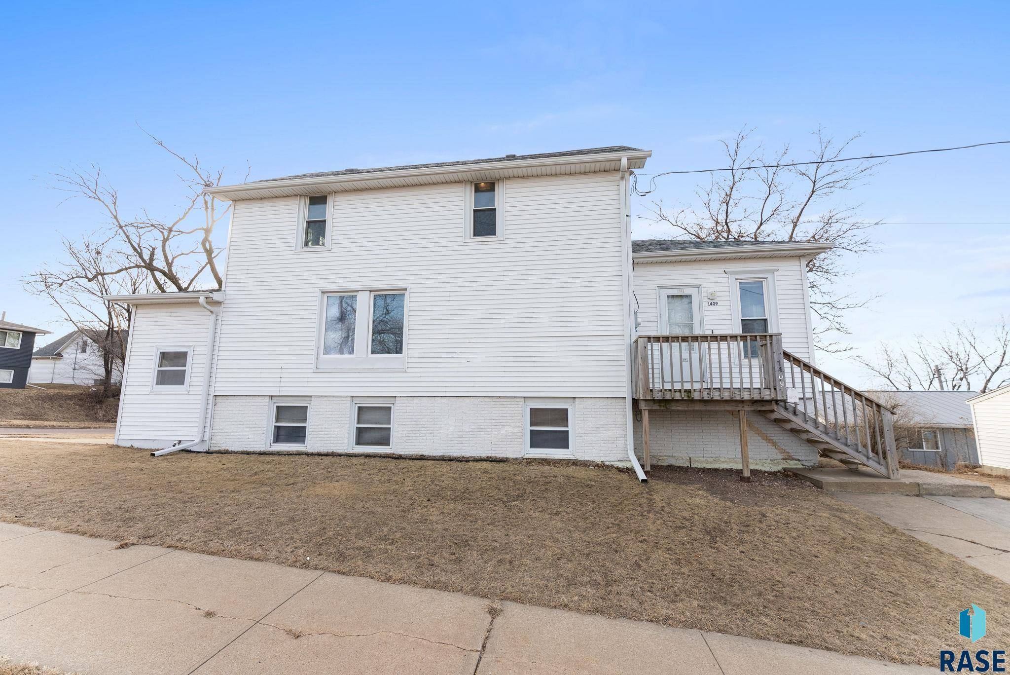 Sioux Falls, SD 57103,301 S Wayland Ave