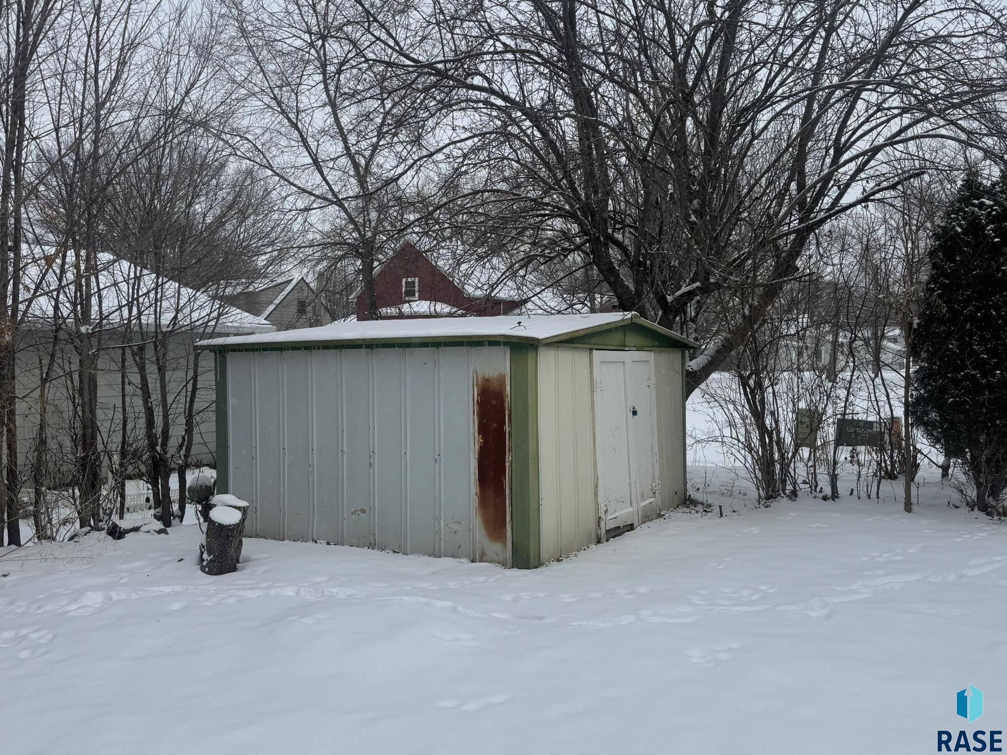 Madison, SD 57042,714 NW 4th St