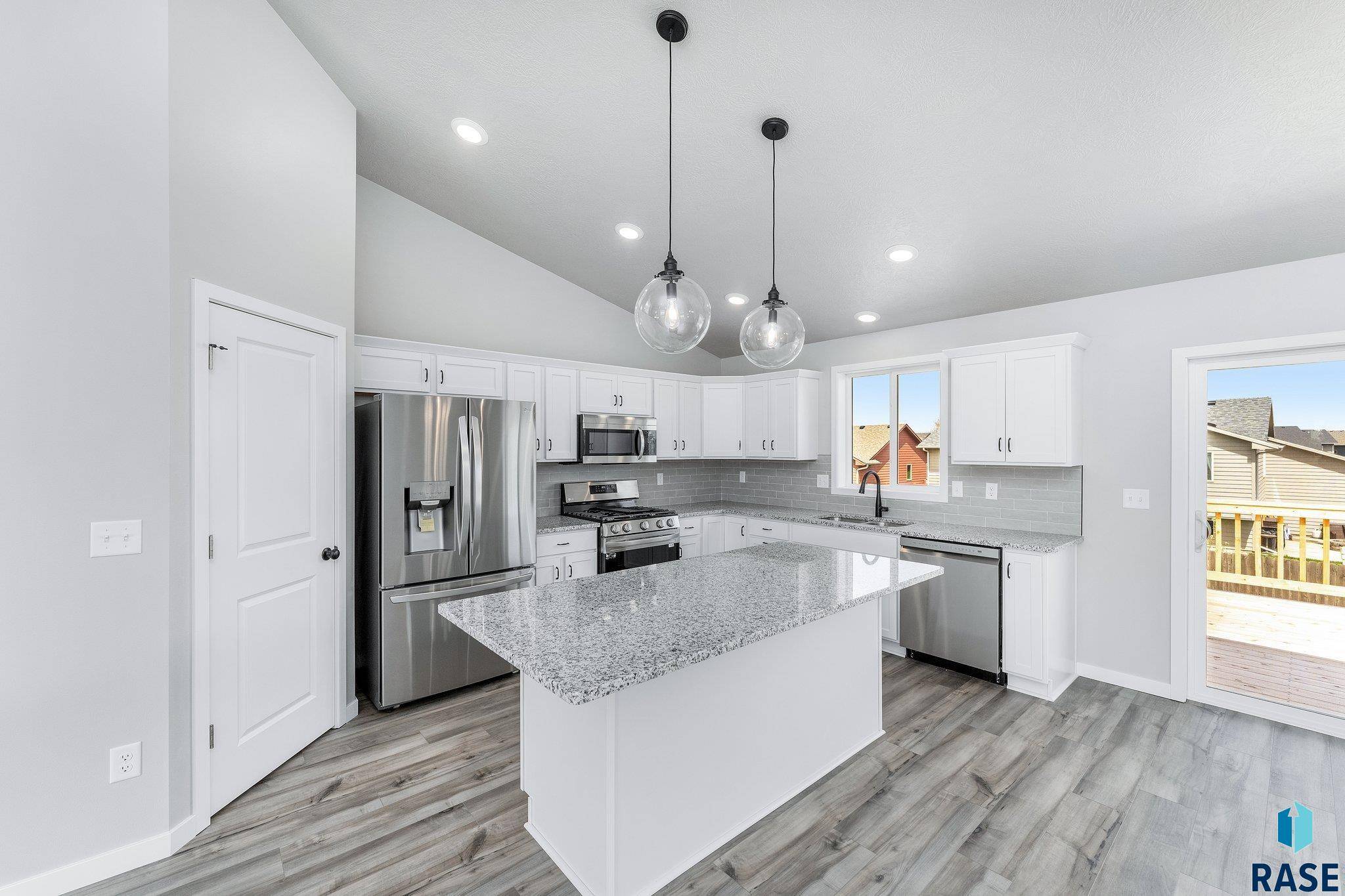 Sioux Falls, SD 57108,5940 S Coneflower Ave