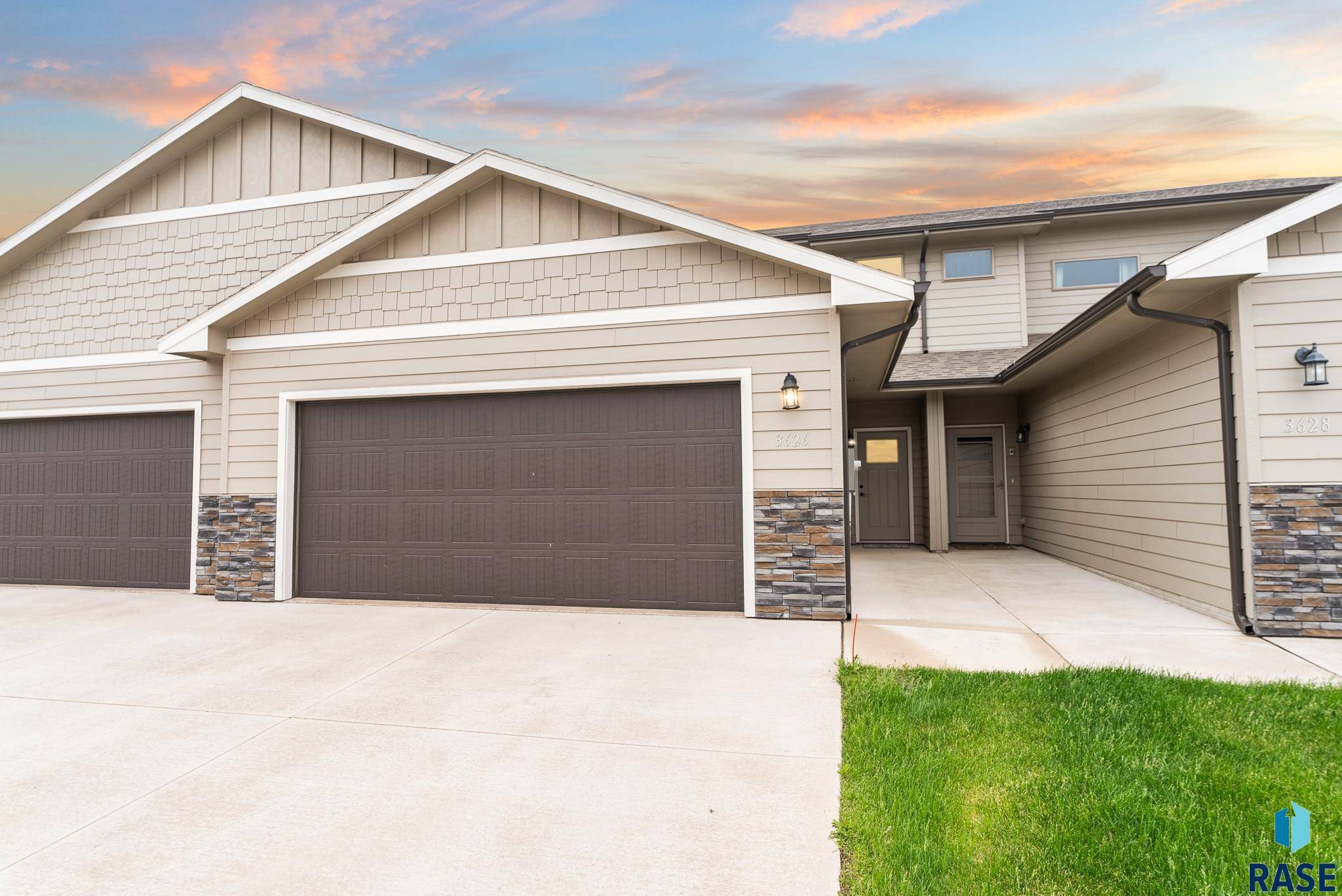 Sioux Falls, SD 57108,3626 E Siasconset Pl