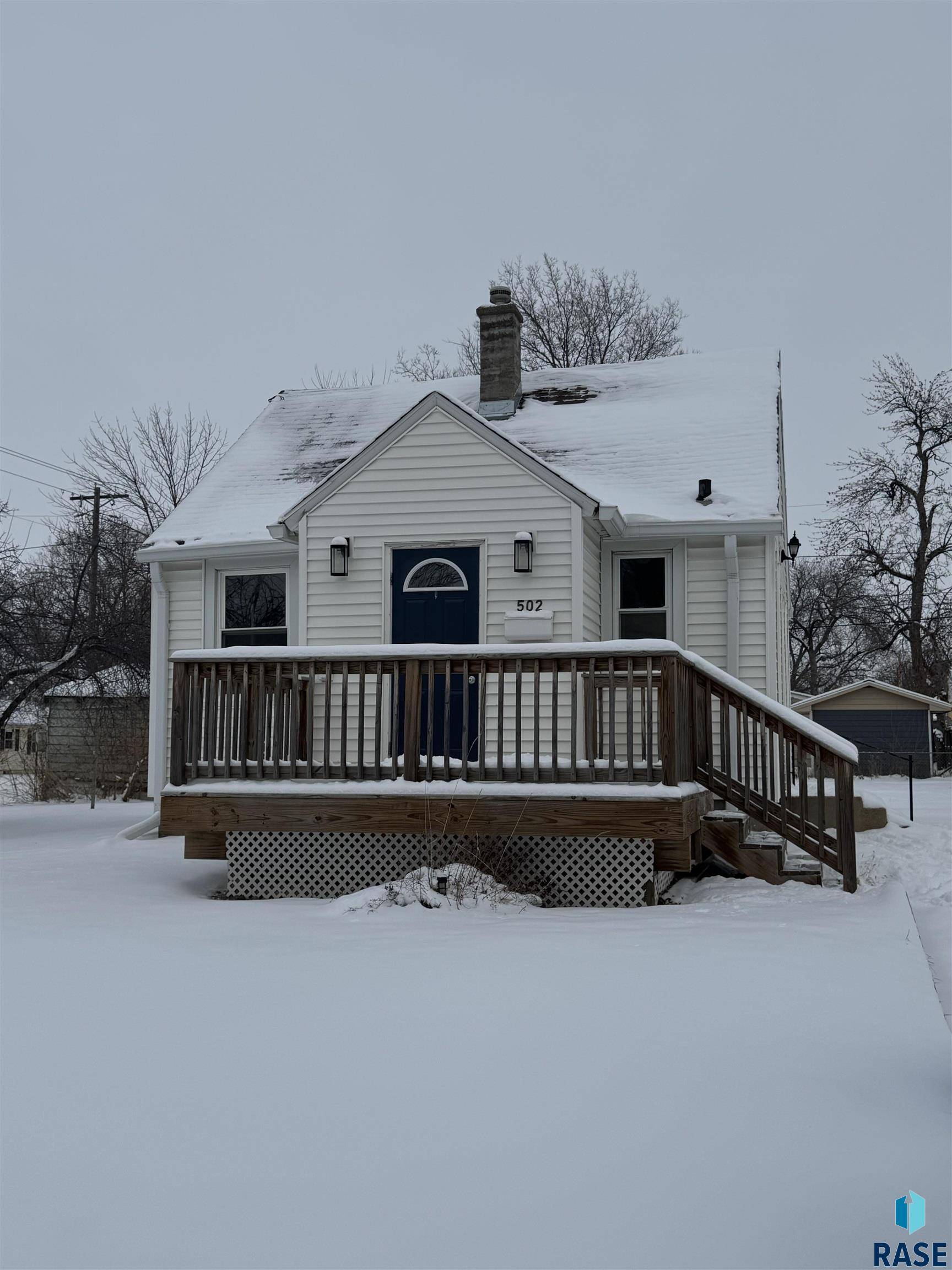 Sioux Falls, SD 57104,502 S Holly Ave