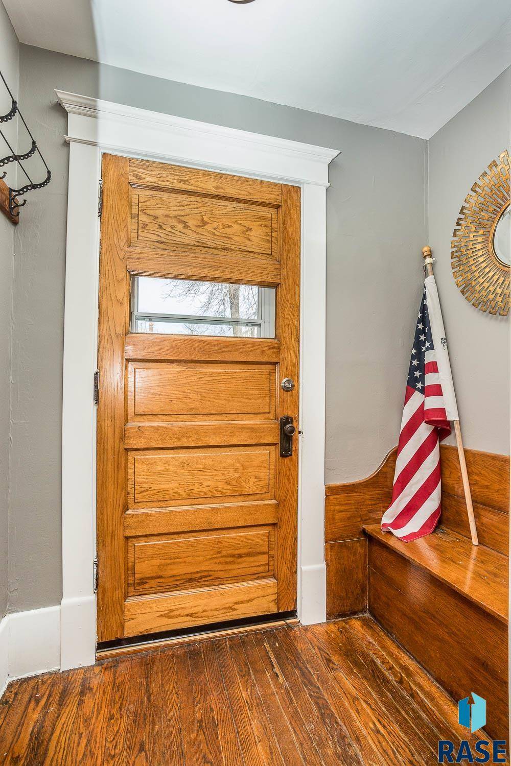 Sioux Falls, SD 57105,221 W 23rd St