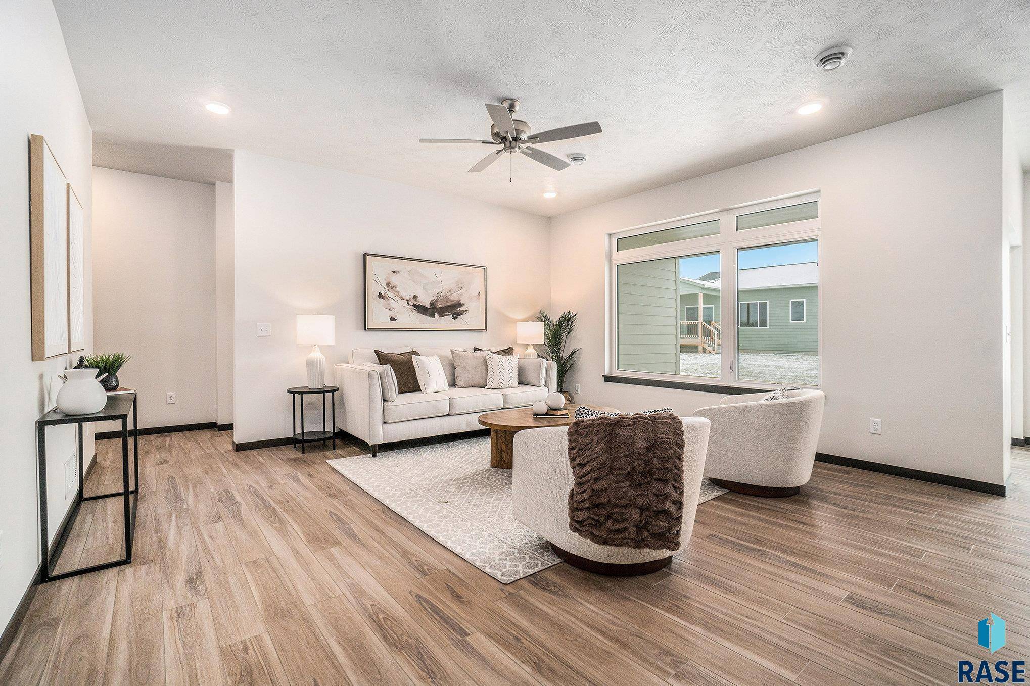 Sioux Falls, SD 57106,9107 W 43rd St