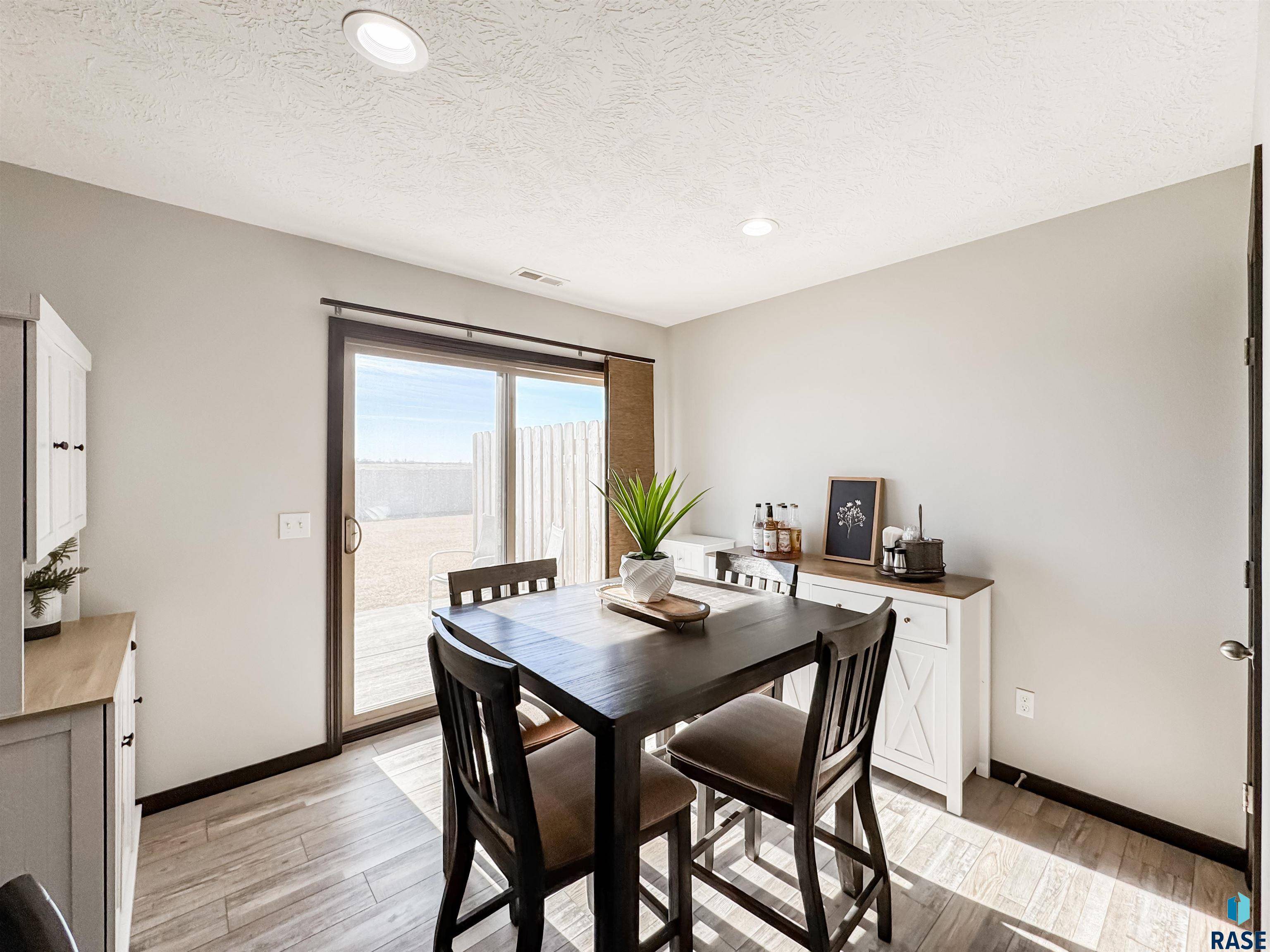 Sioux Falls, SD 57106,9401 W Dolores Dr