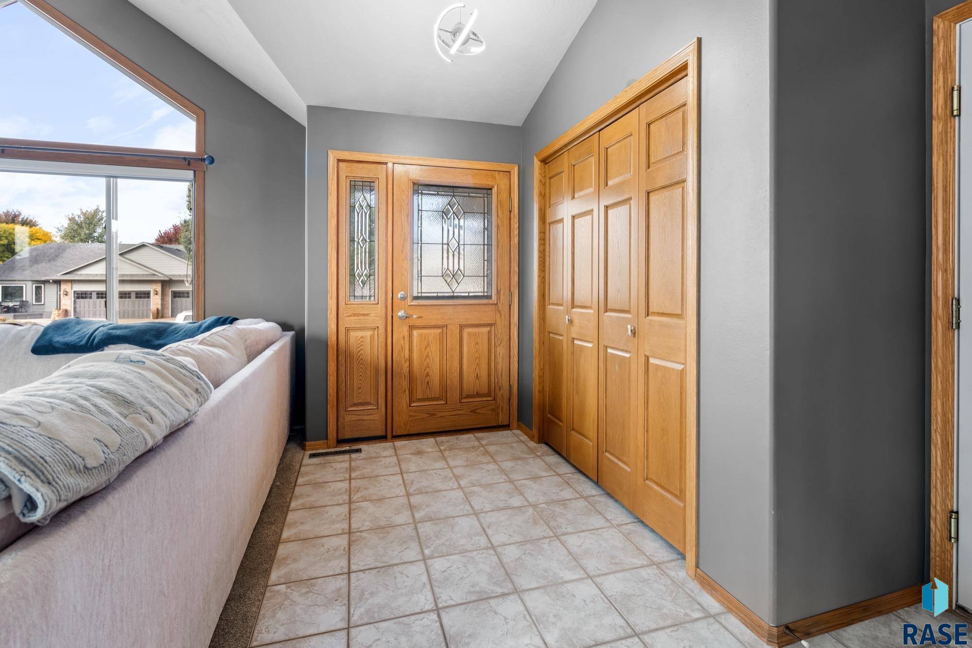 Sioux Falls, SD 57110,300 N Sandberg Dr