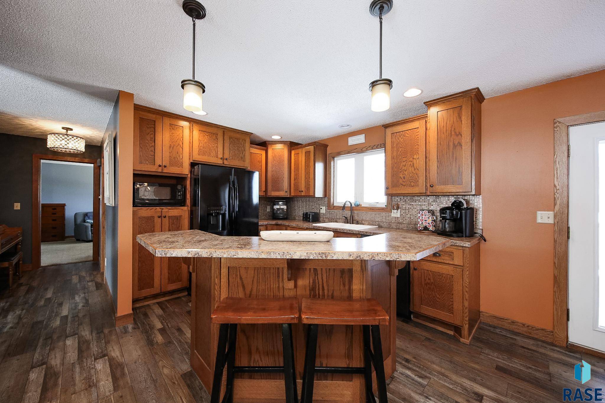 Sioux Falls, SD 57106,5912 W Sioux K Ct