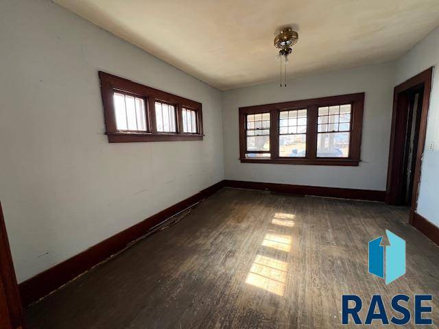 Viborg, SD 57070,210 S Clark St