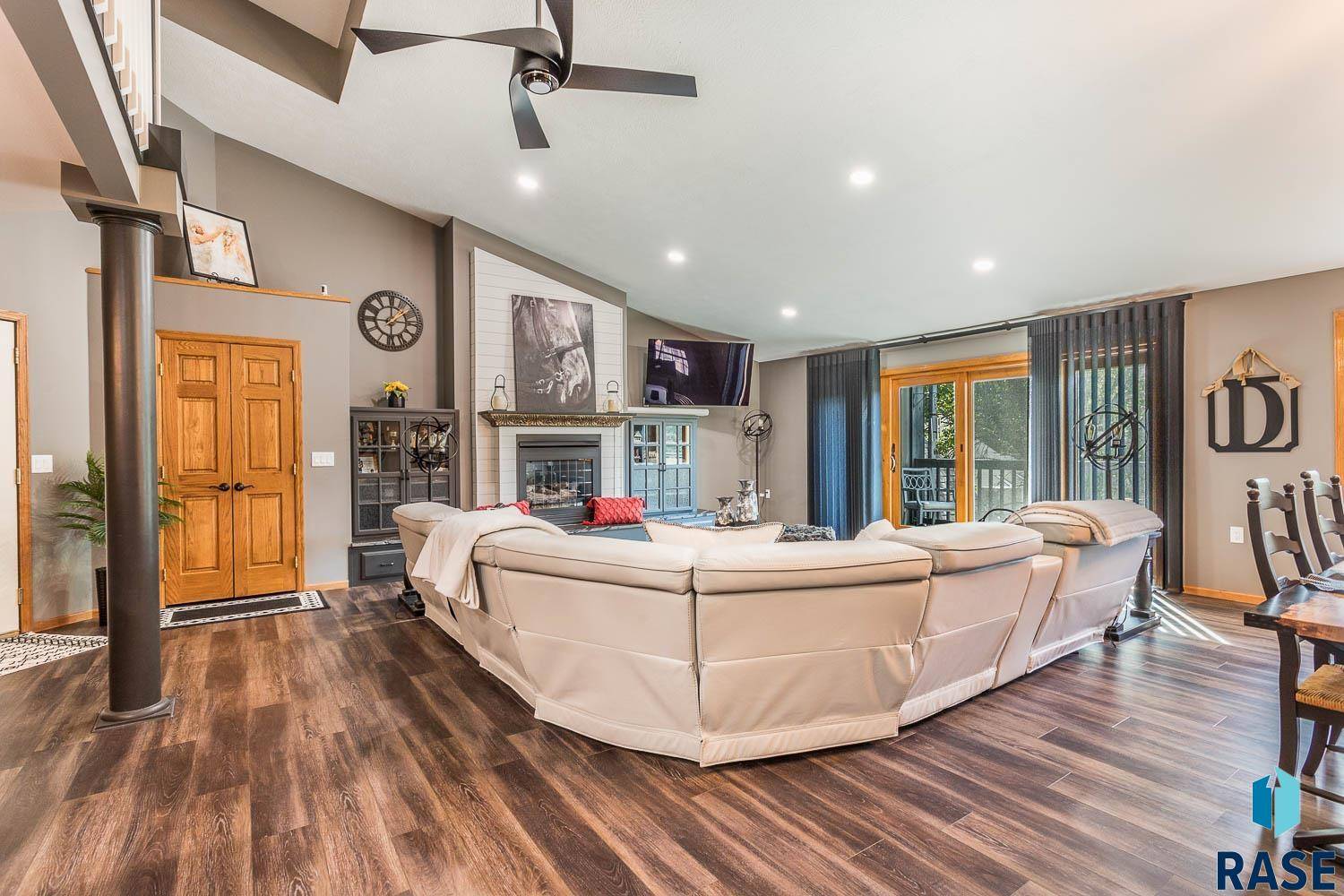 Sioux Falls, SD 57105,4224 S Minnesota Ave #301