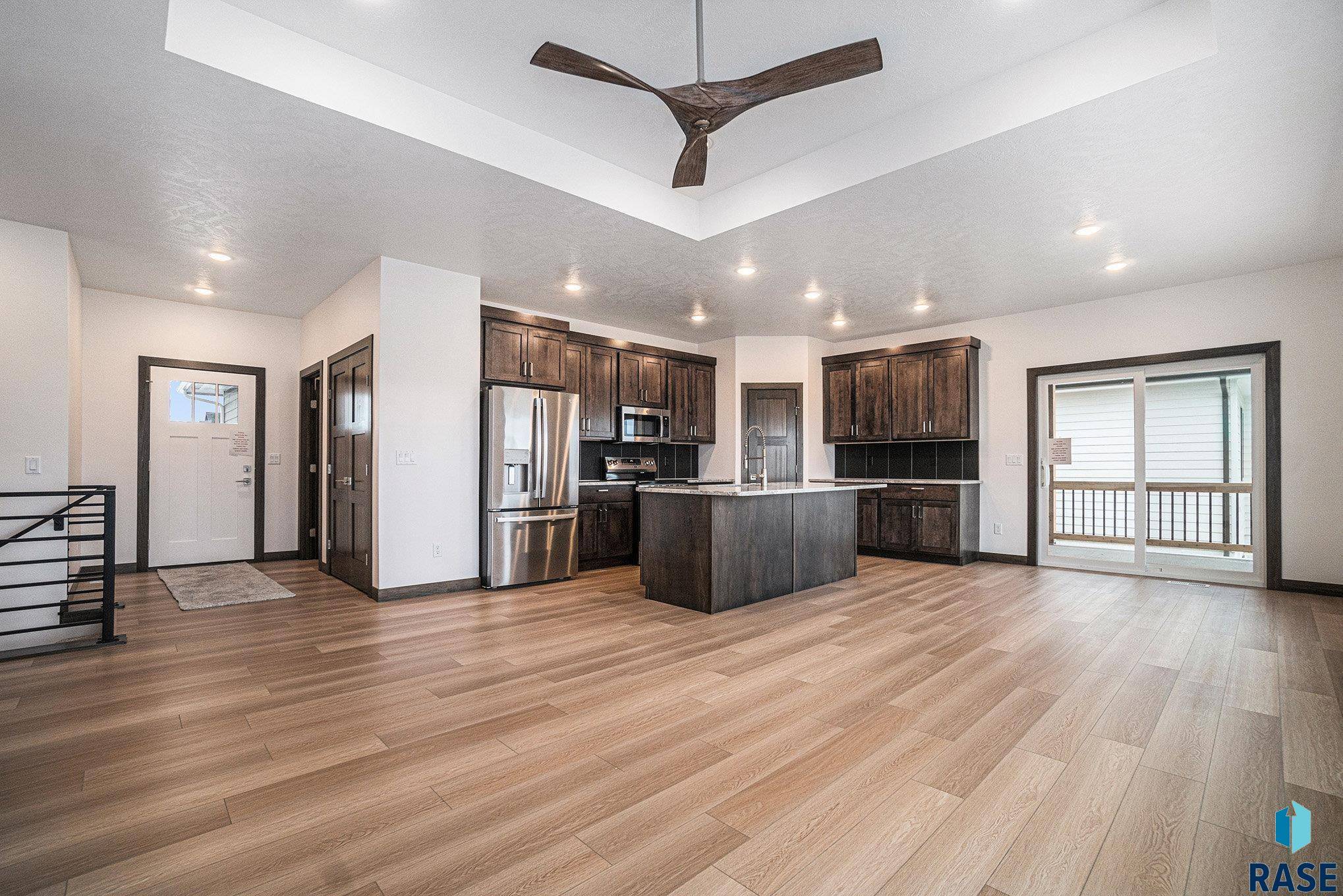 Sioux Falls, SD 57108,5712 S Huntwood Ave
