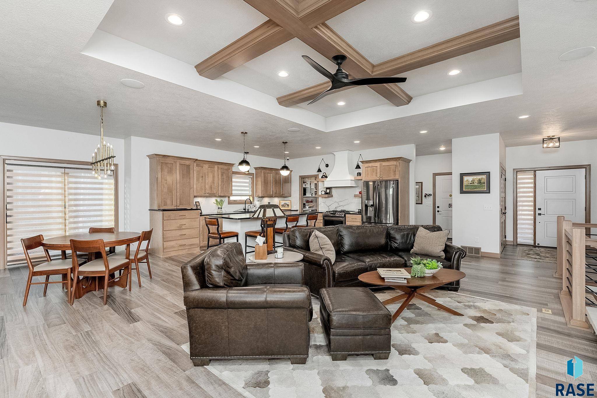 Sioux Falls, SD 57110,200 N PINE LAKE Dr