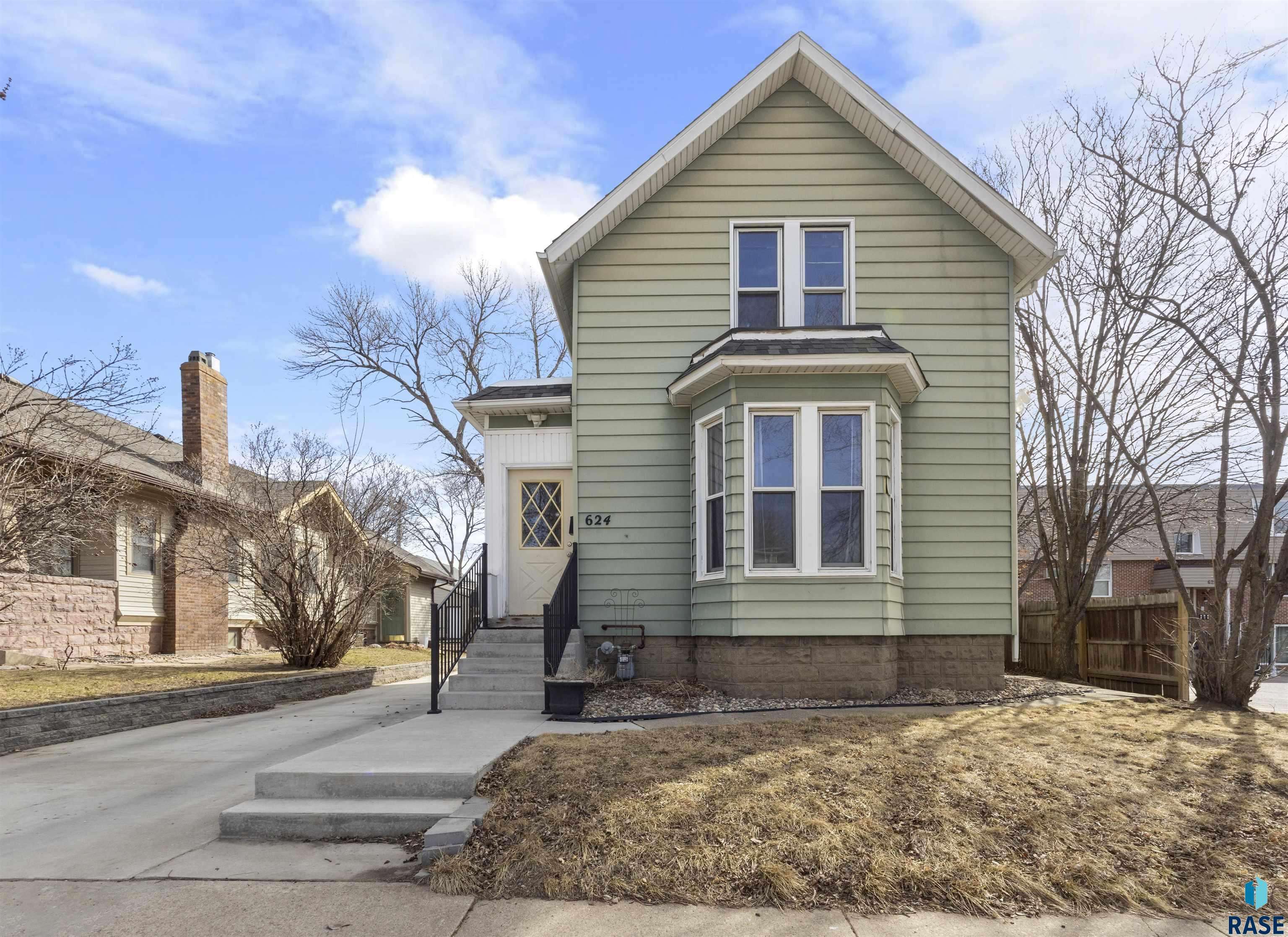 Sioux Falls, SD 57104,624 S Dakota Ave