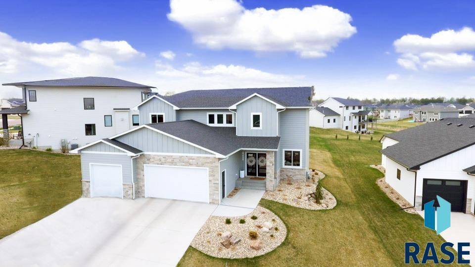 Sioux Falls, SD 57110,1909 Firestone Ln
