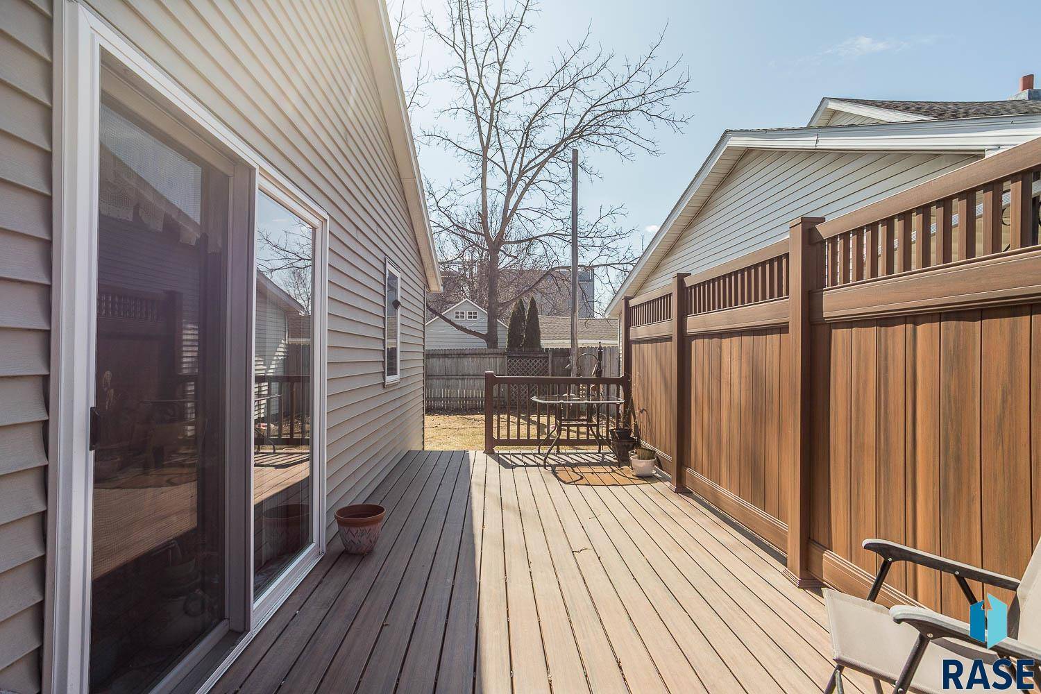 Luverne, MN 56156,103 W Warren St