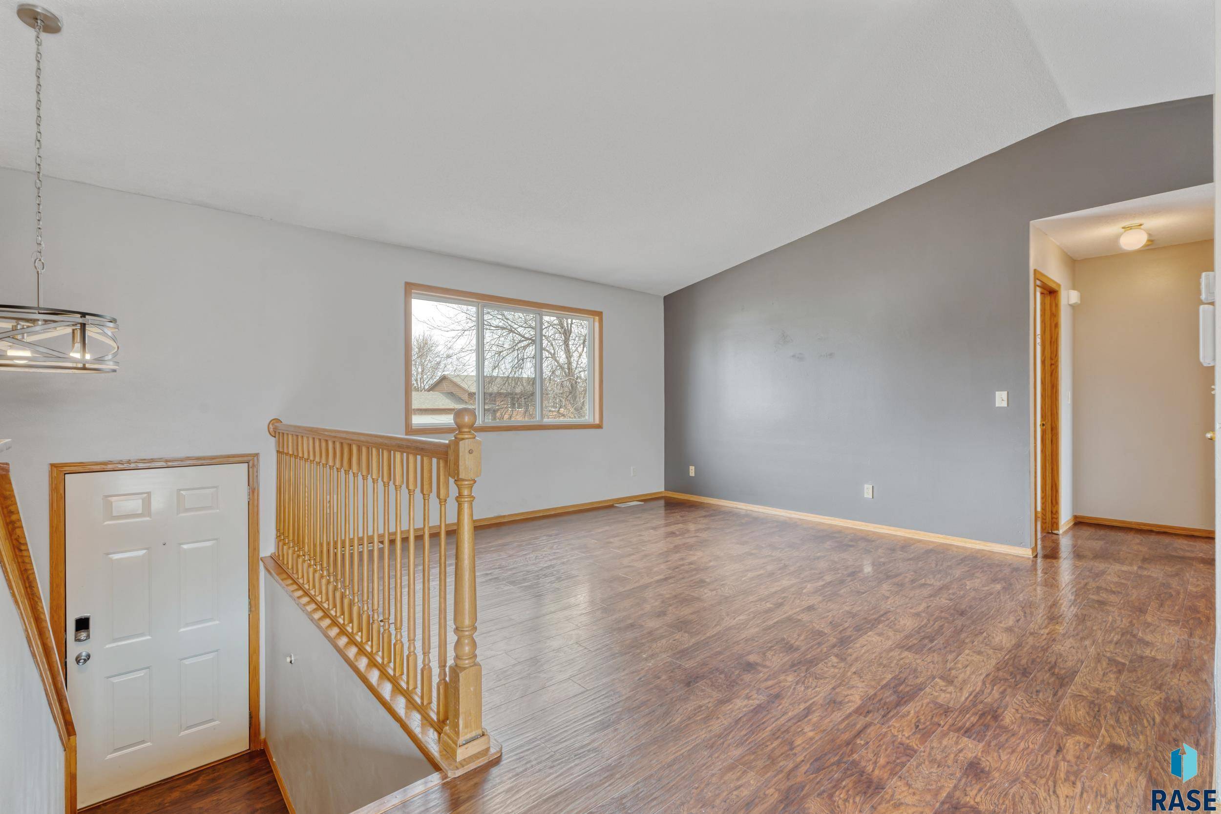 Tea, SD 57064,705 N Poplar Ave