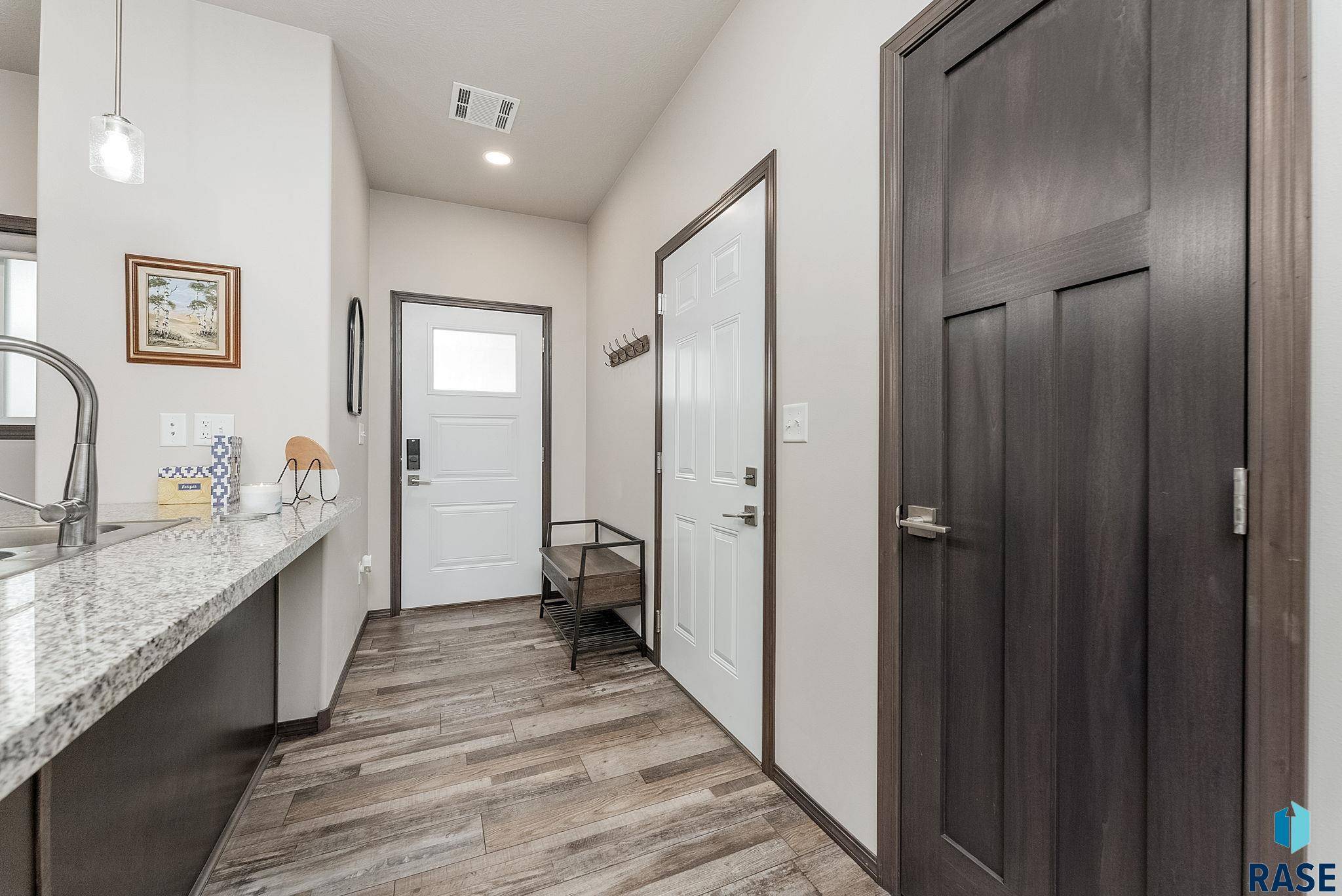Sioux Falls, SD 57108,5912 S Whisper Creek Pl