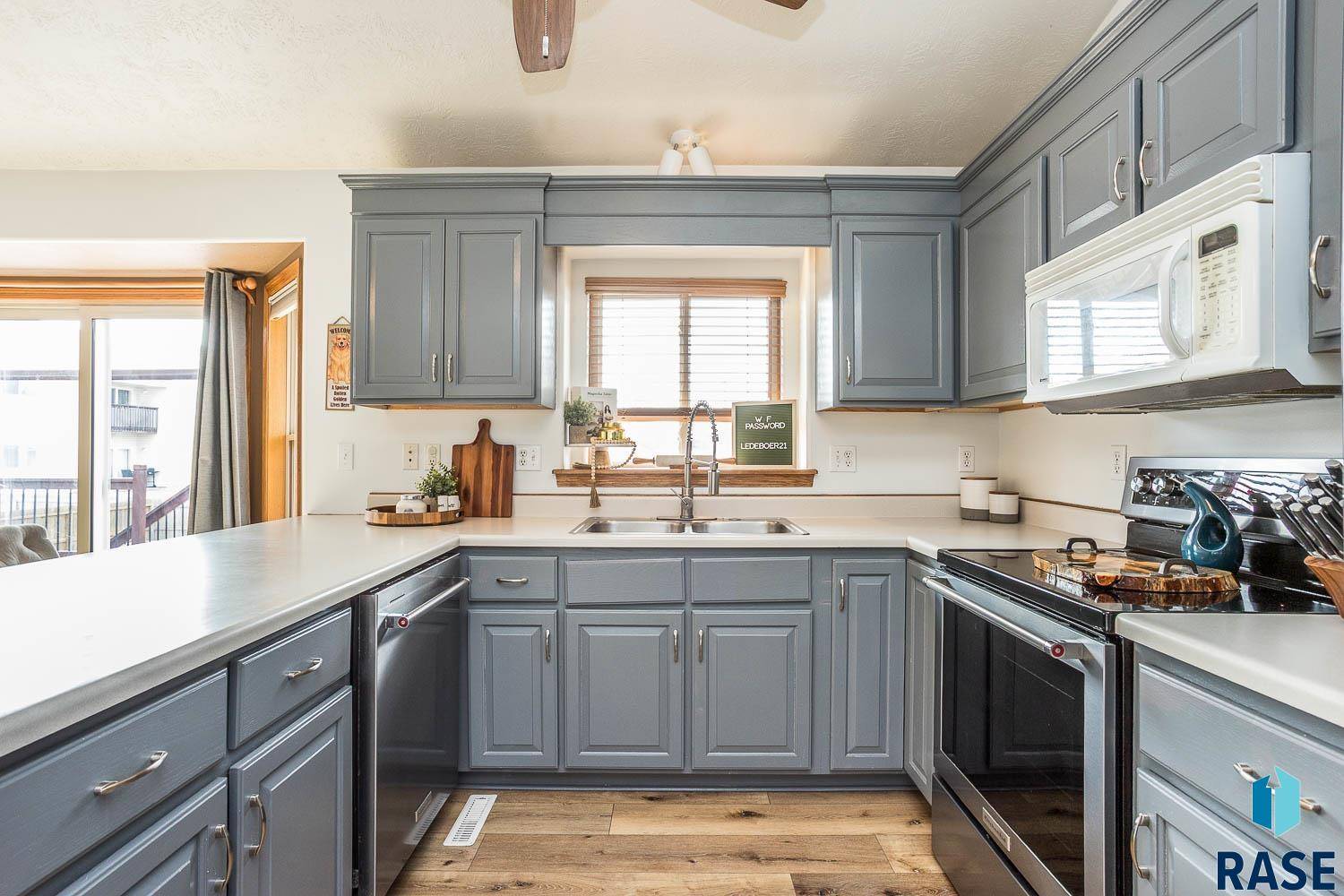 Sioux Falls, SD 57103,3246 S Serenity Trl