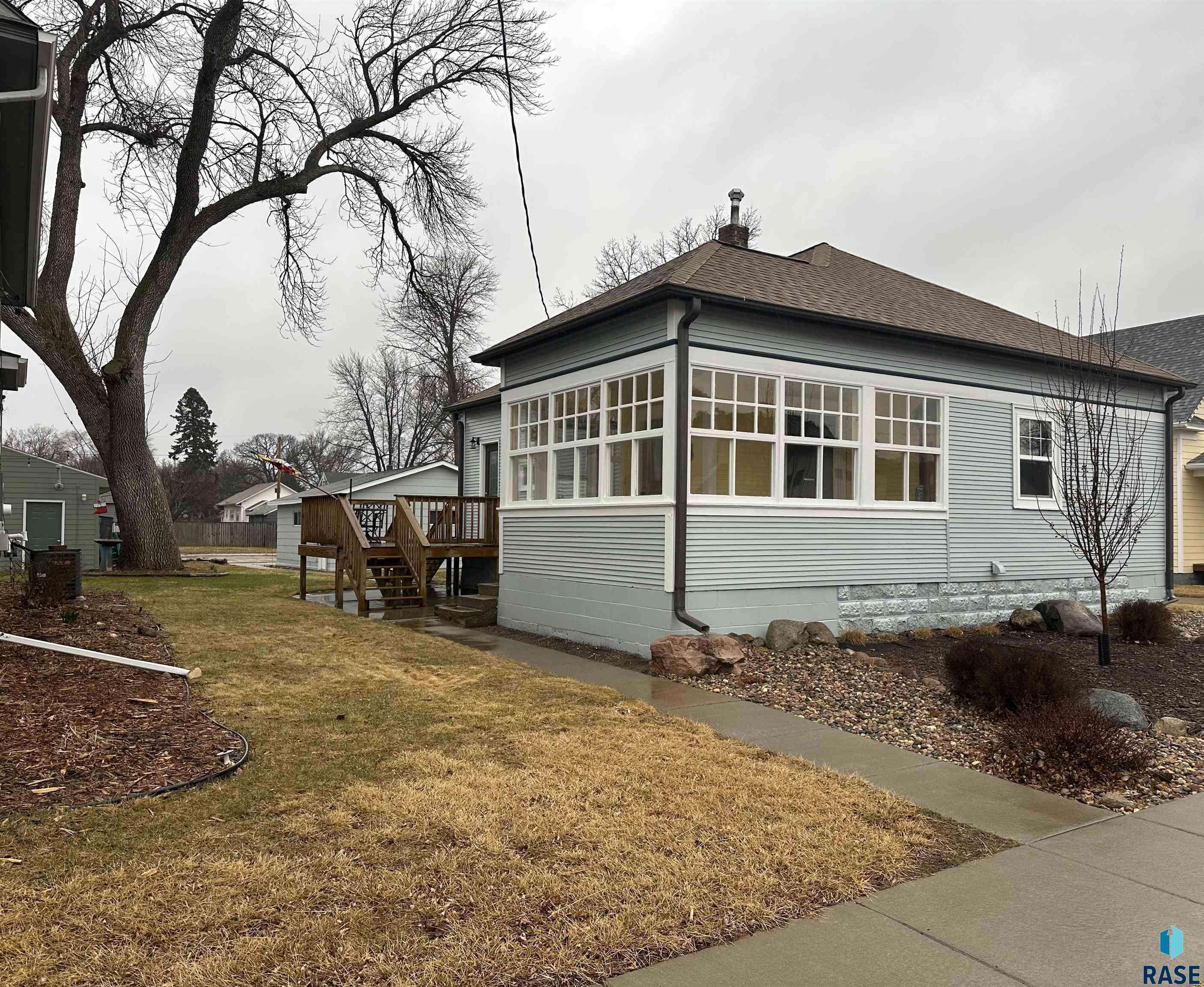 Lennox, SD 57039,205 W 2nd Ave