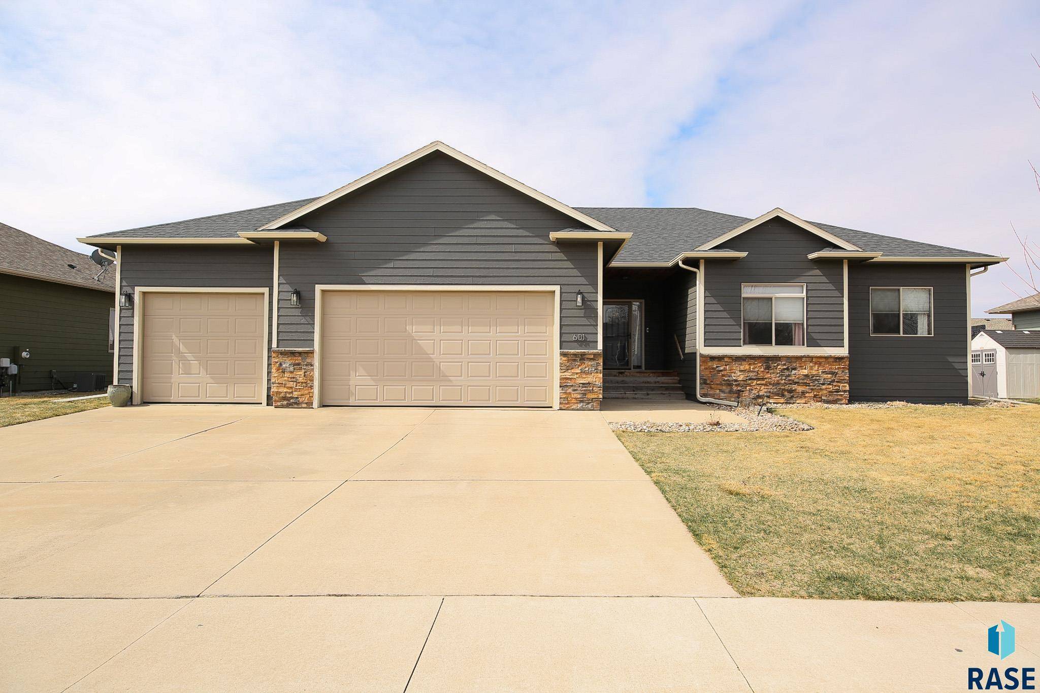 Harrisburg, SD 57032,601 Prairie St