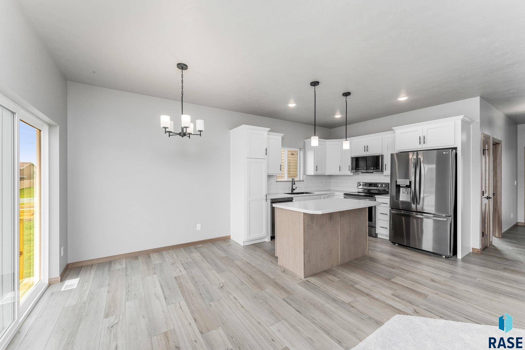 Sioux Falls, SD 57110,1717 N CONCORD Dr