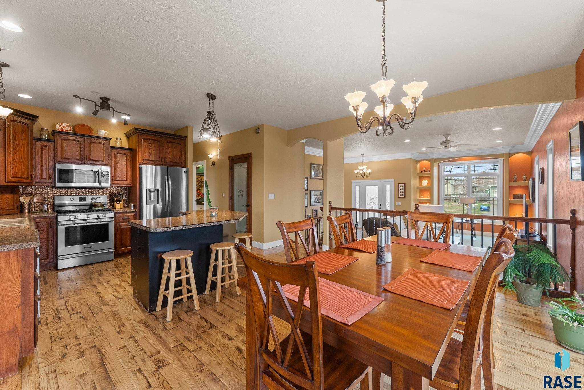 Harrisburg, SD 57032,1003 E Walnut St