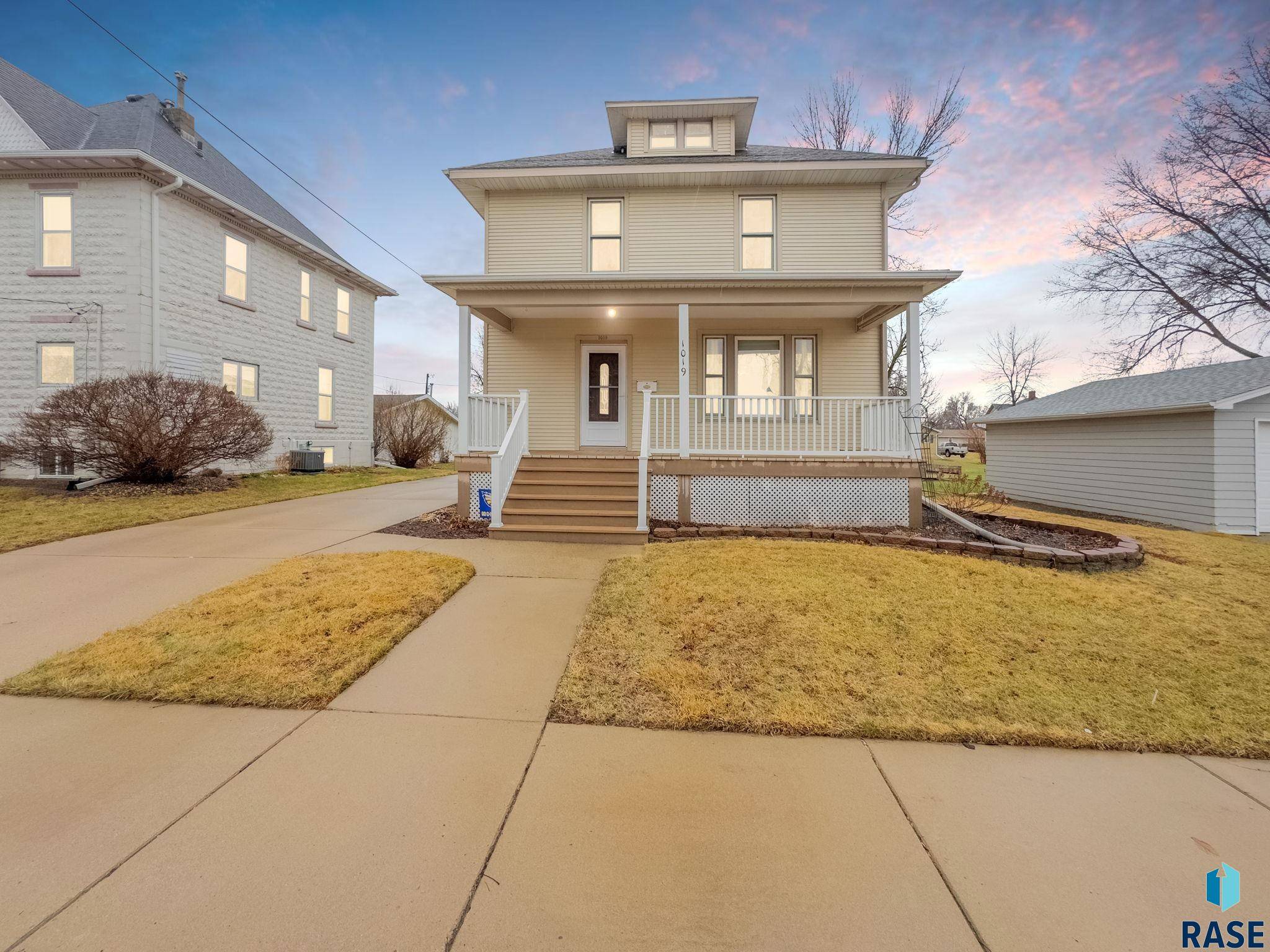 Canton, SD 57013,1019 2nd St