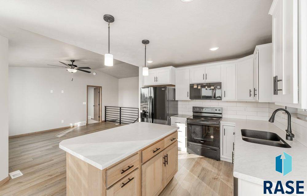 Sioux Falls, SD 57110,625 N UNION Ave