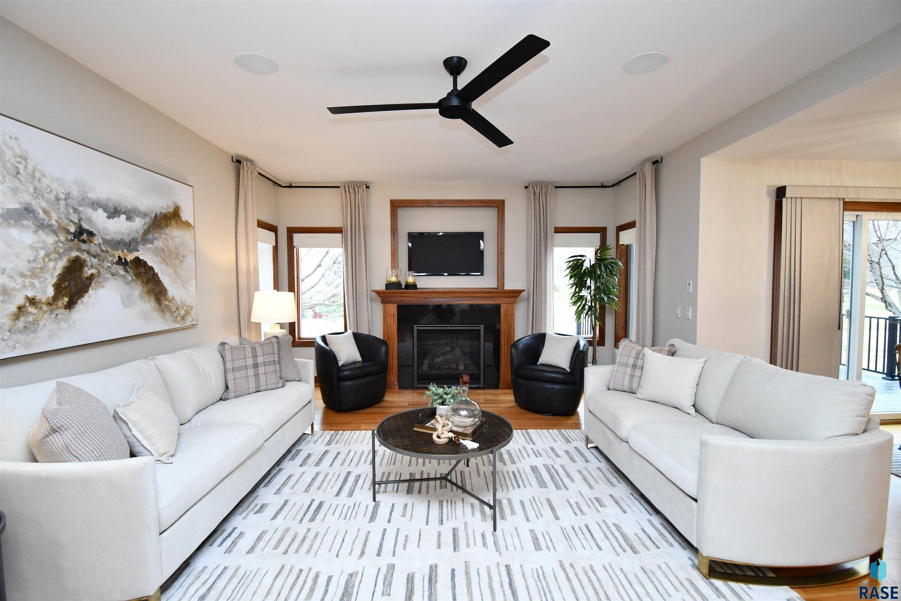 Sioux Falls, SD 57108,1424 W Waterstone Dr
