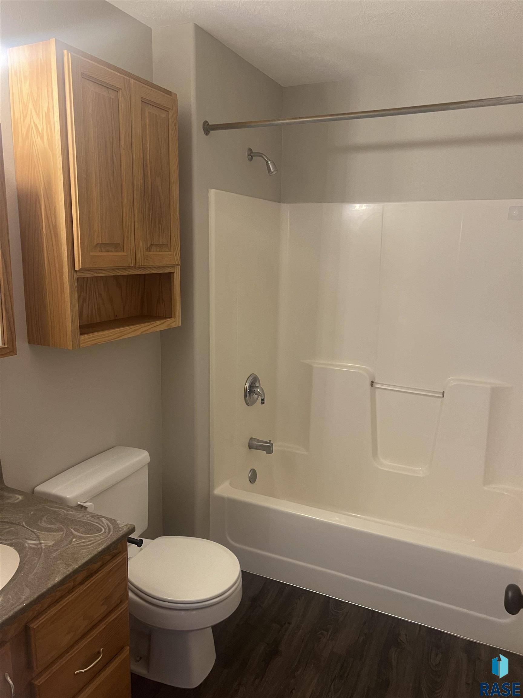 Baltic, SD 57003,30 N 6th St