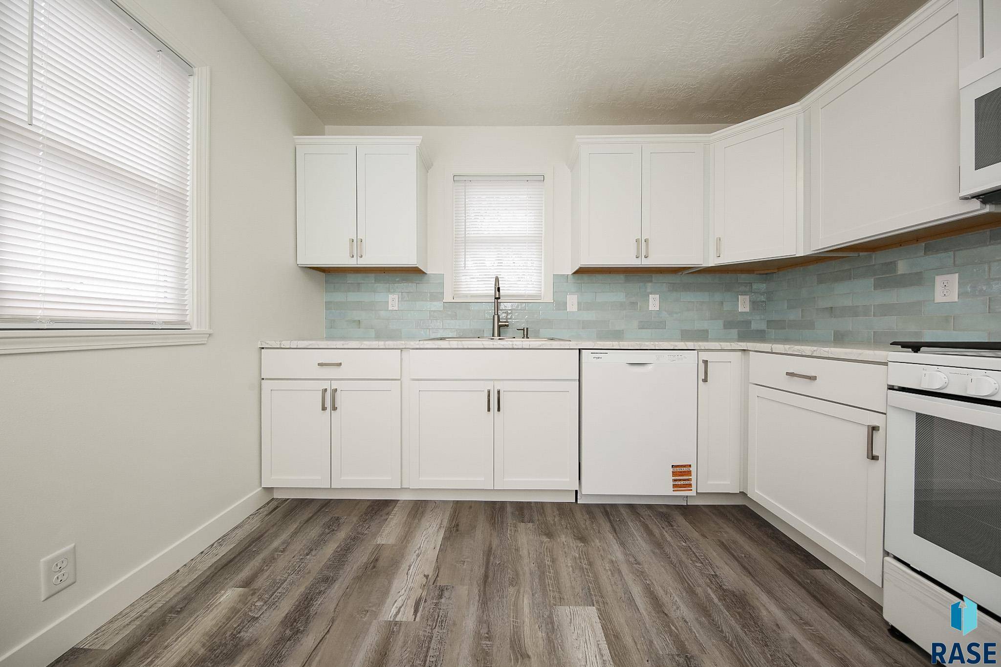 Sioux Falls, SD 57104,308 S Lyndale Ave