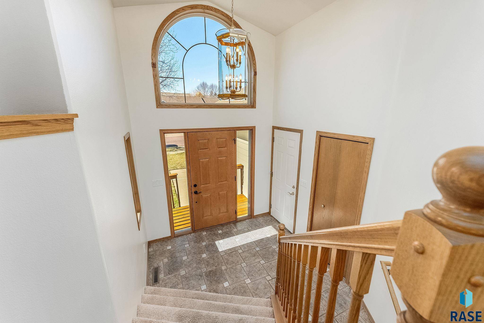 Sioux Falls, SD 57110,5004 E Brennan Dr