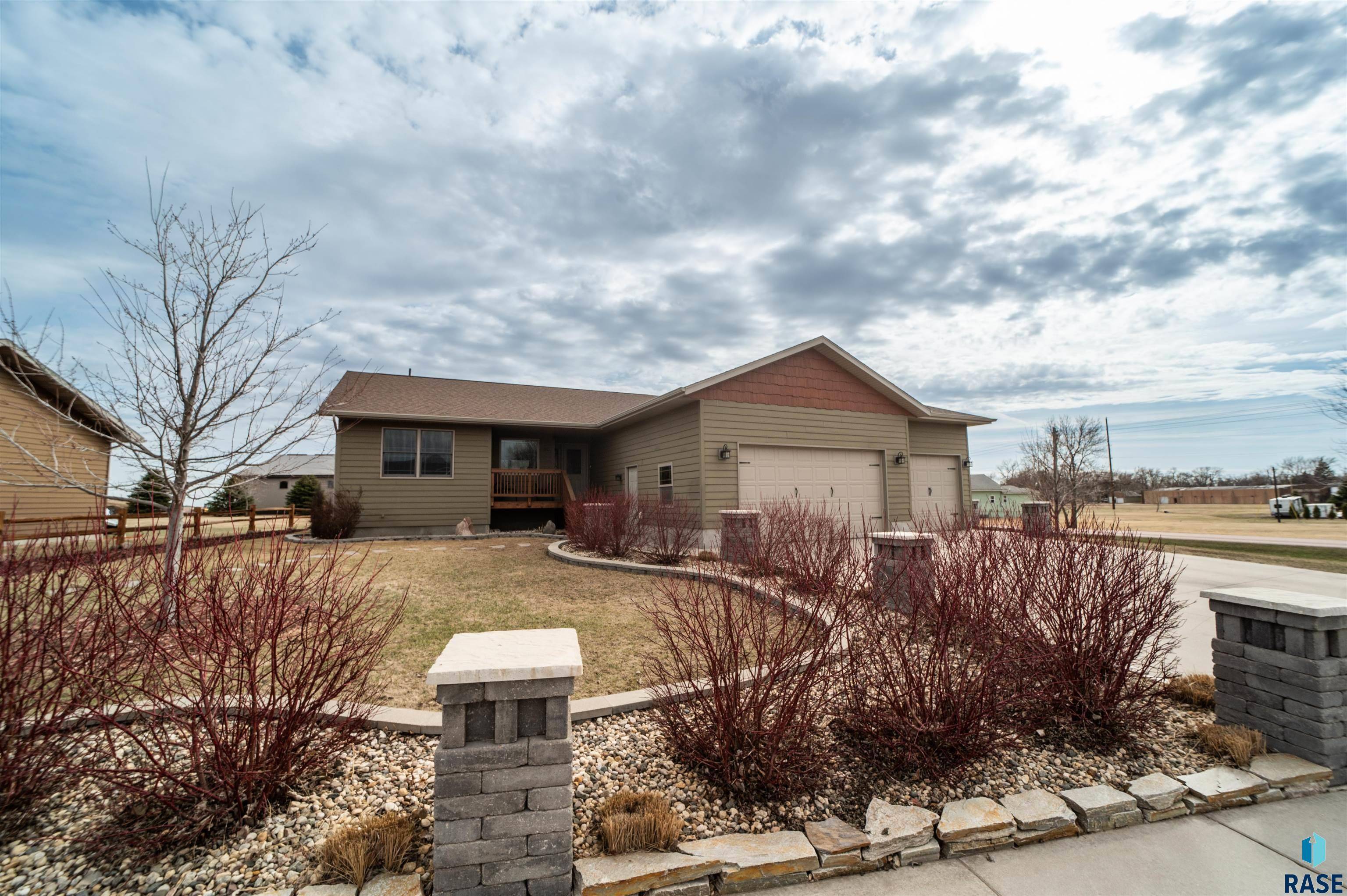 Canistota, SD 57012,101 E Main St