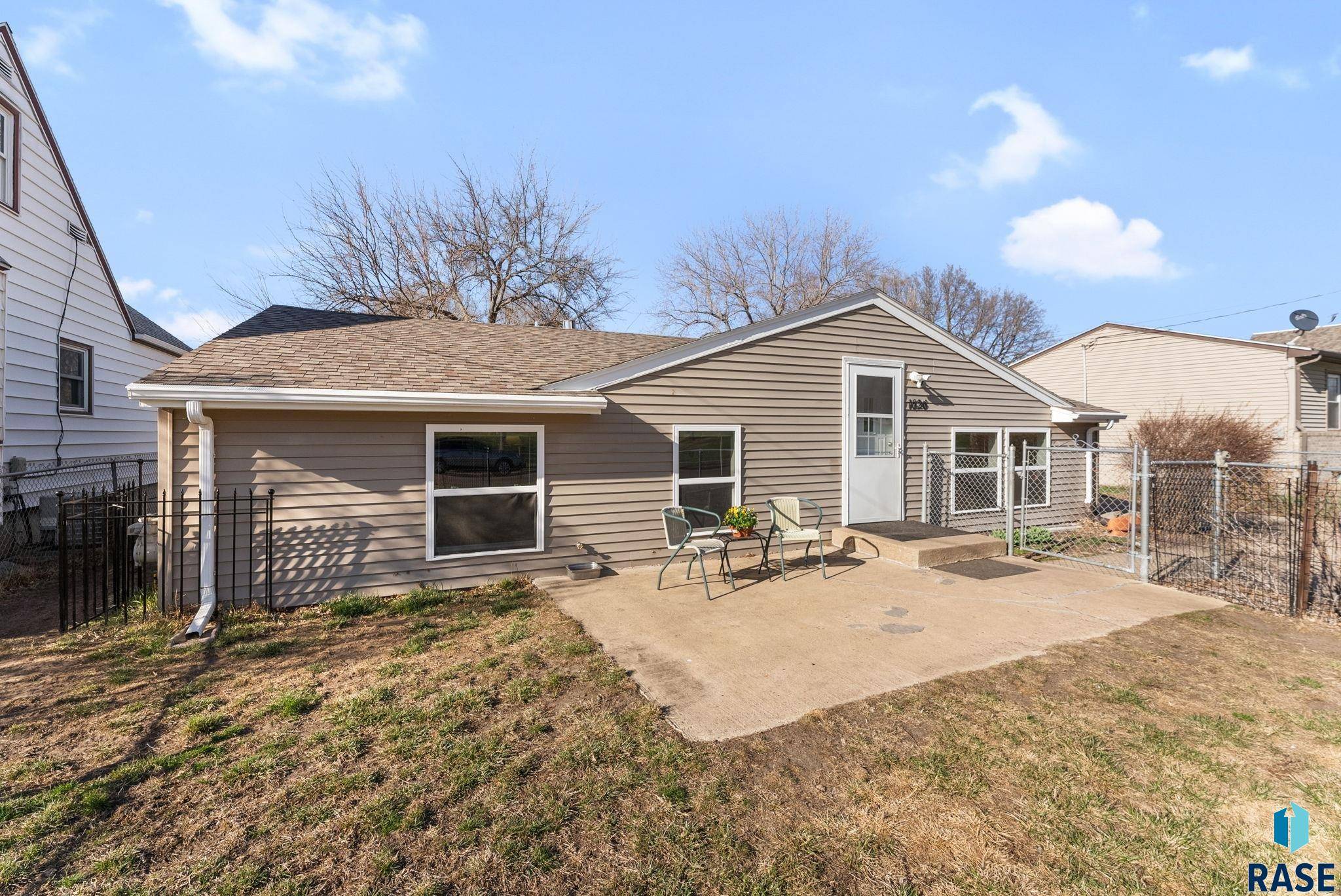 Sioux Falls, SD 57103,1626 E 5th St