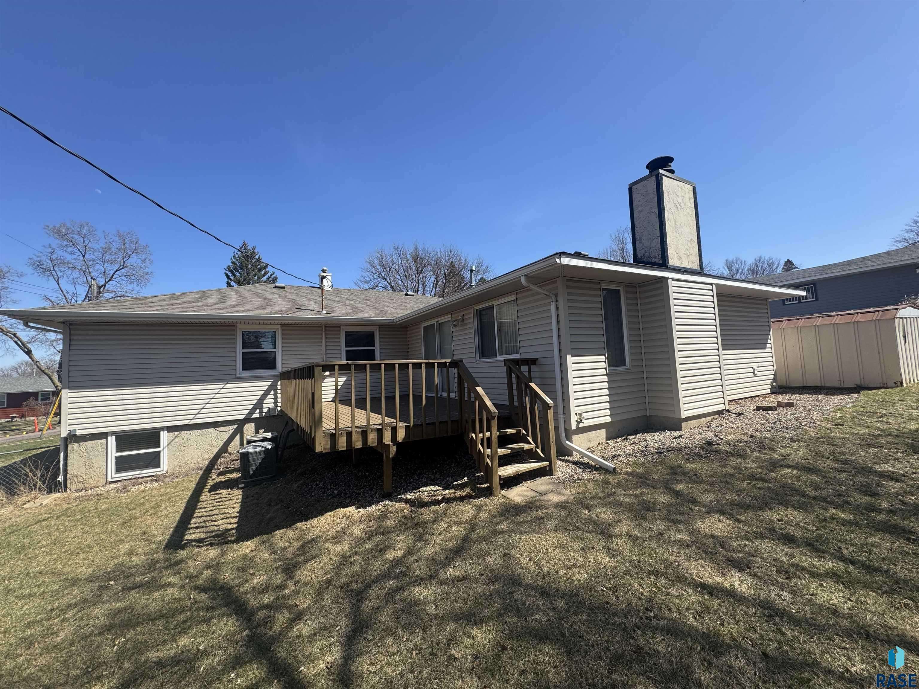 Sioux Falls, SD 57105-4131,2305 S Sherman Ave