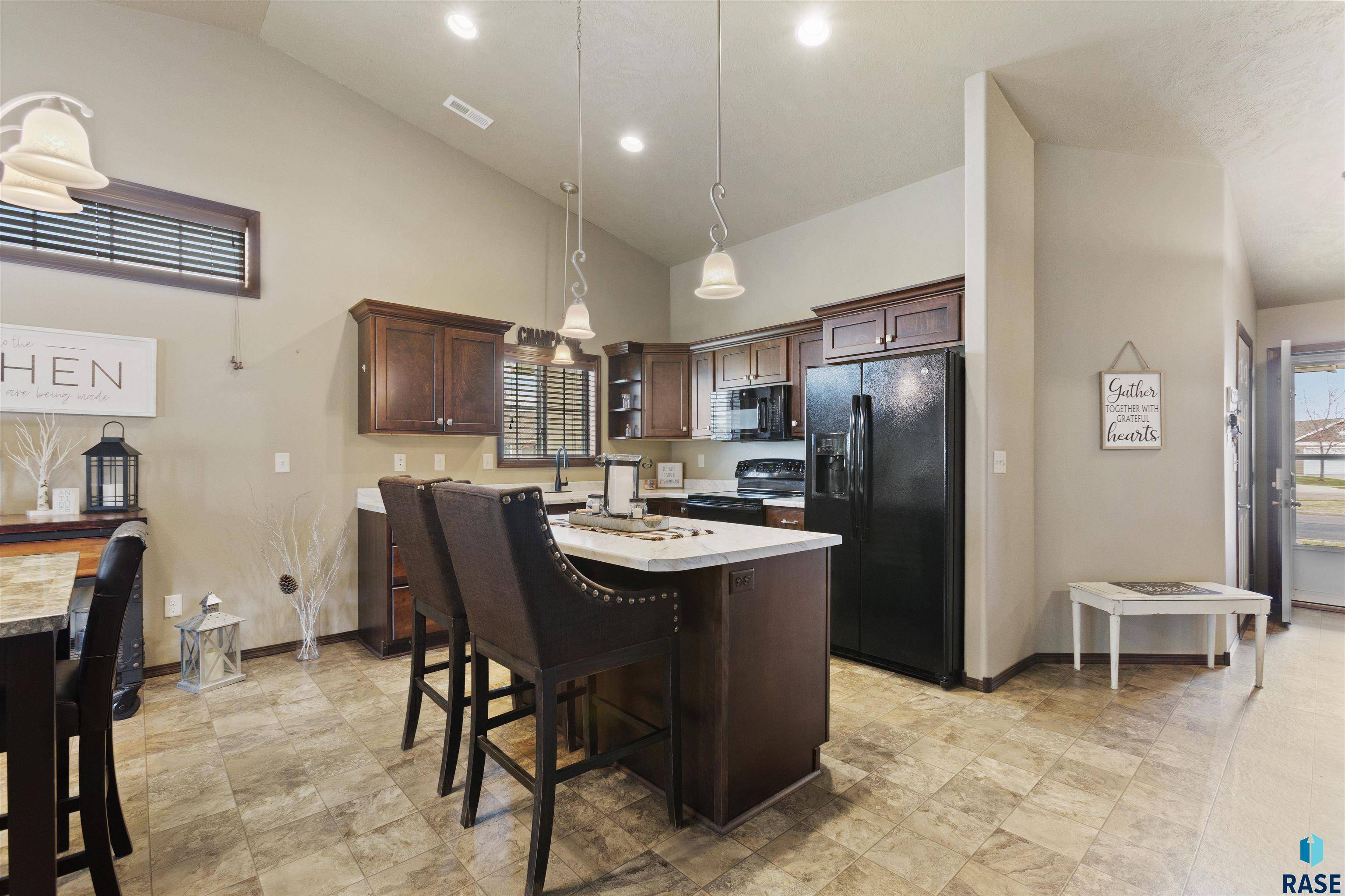 Sioux Falls, SD 57107,1129 N Springfield Pl